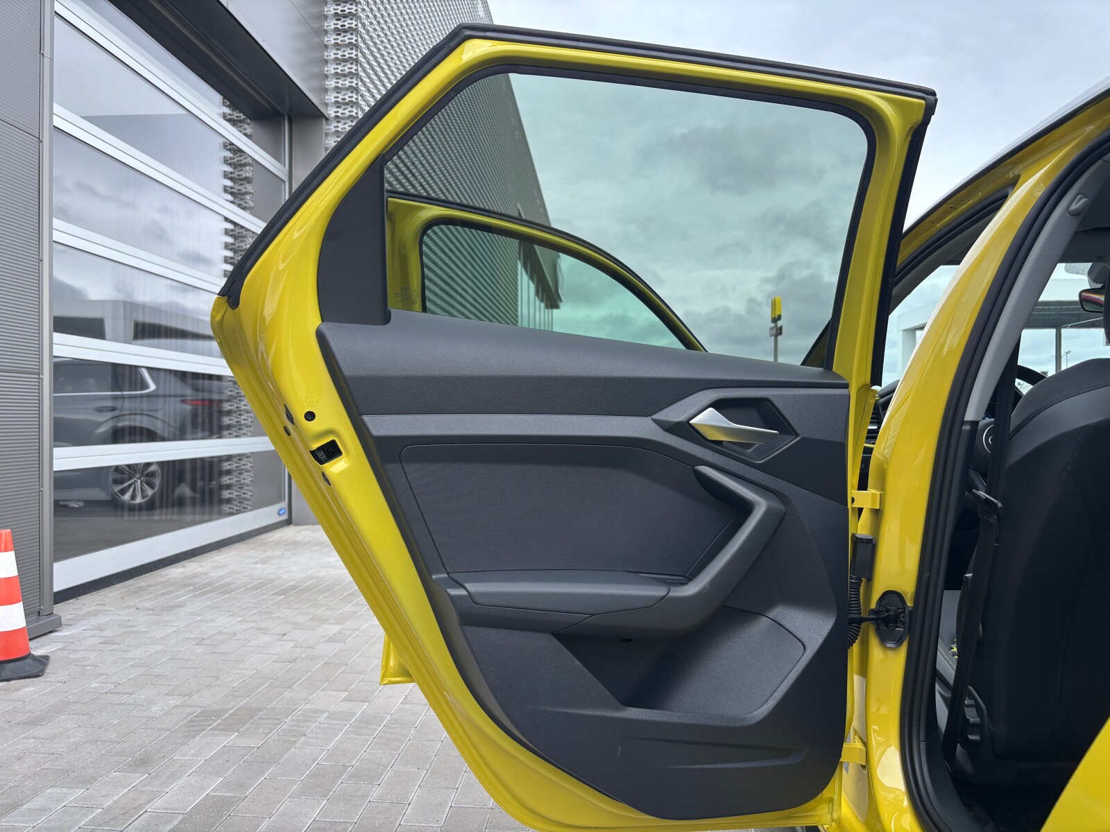 Audi A1 Sportback - zdjęcie 19