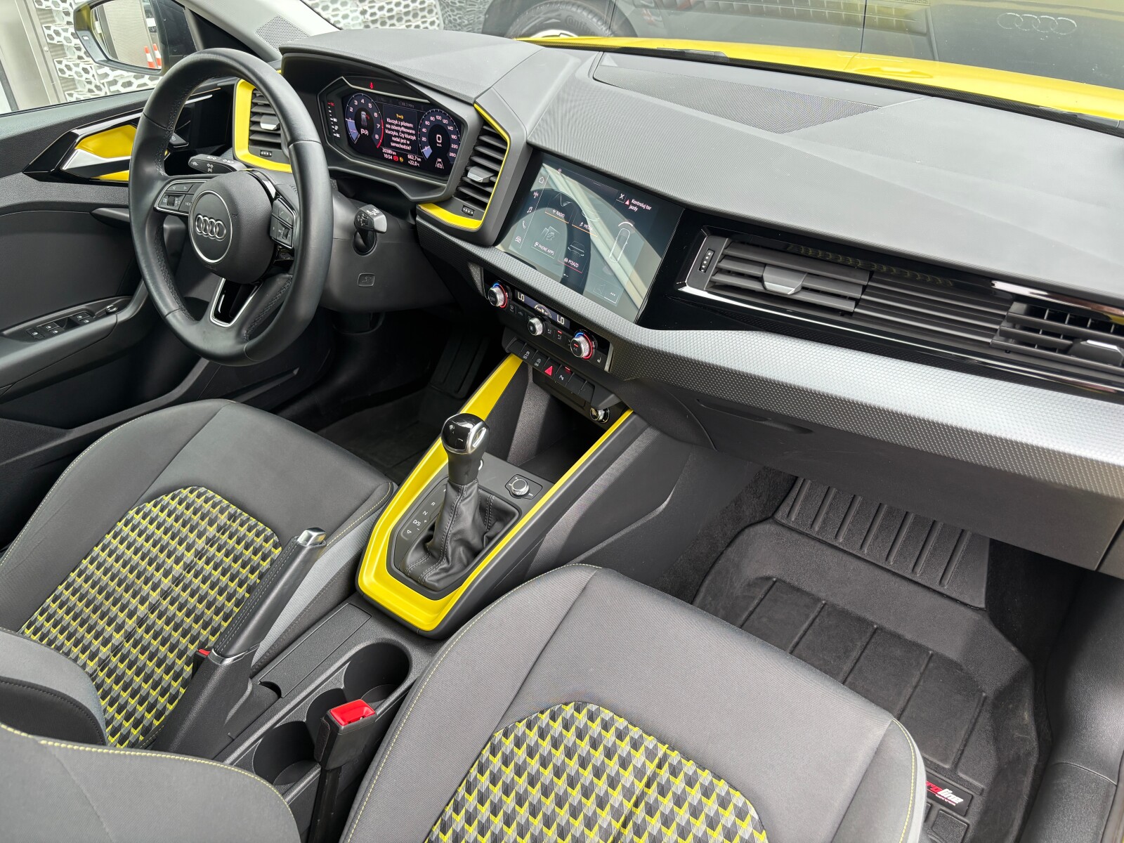 Audi A1 Sportback - zdjęcie 17