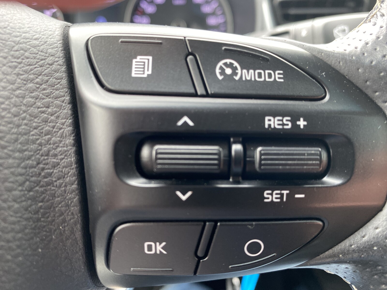 Kia Stonic - zdjęcie 21