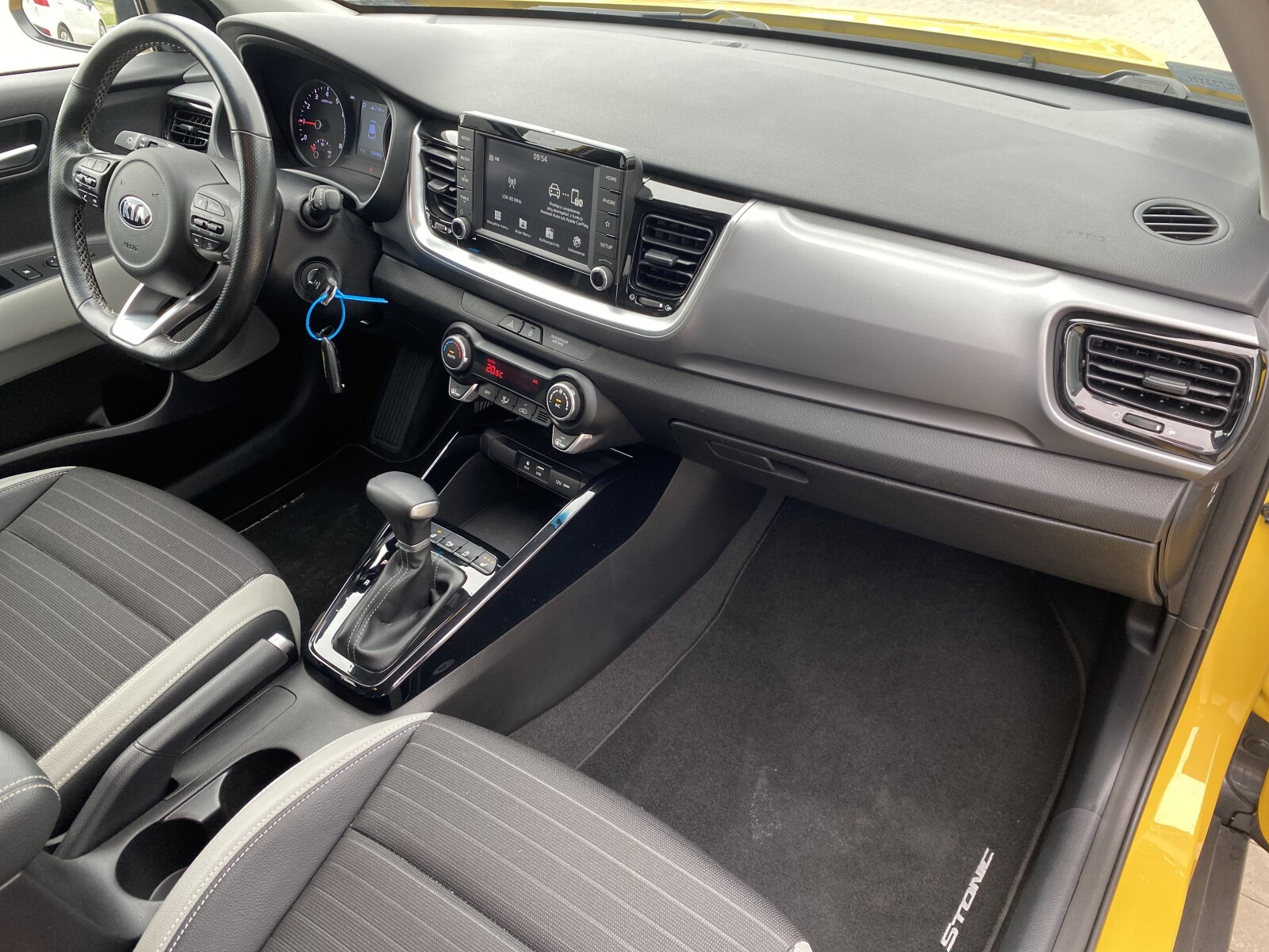 Kia Stonic - zdjęcie 17