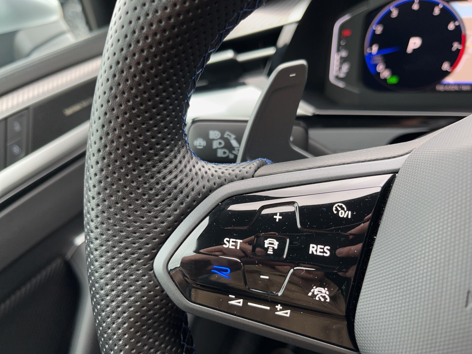 Volkswagen Arteon - zdjęcie 26