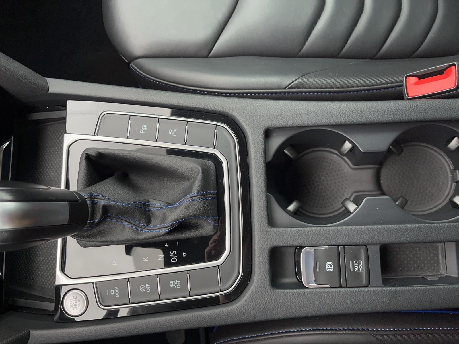 Volkswagen Arteon - zdjęcie 29