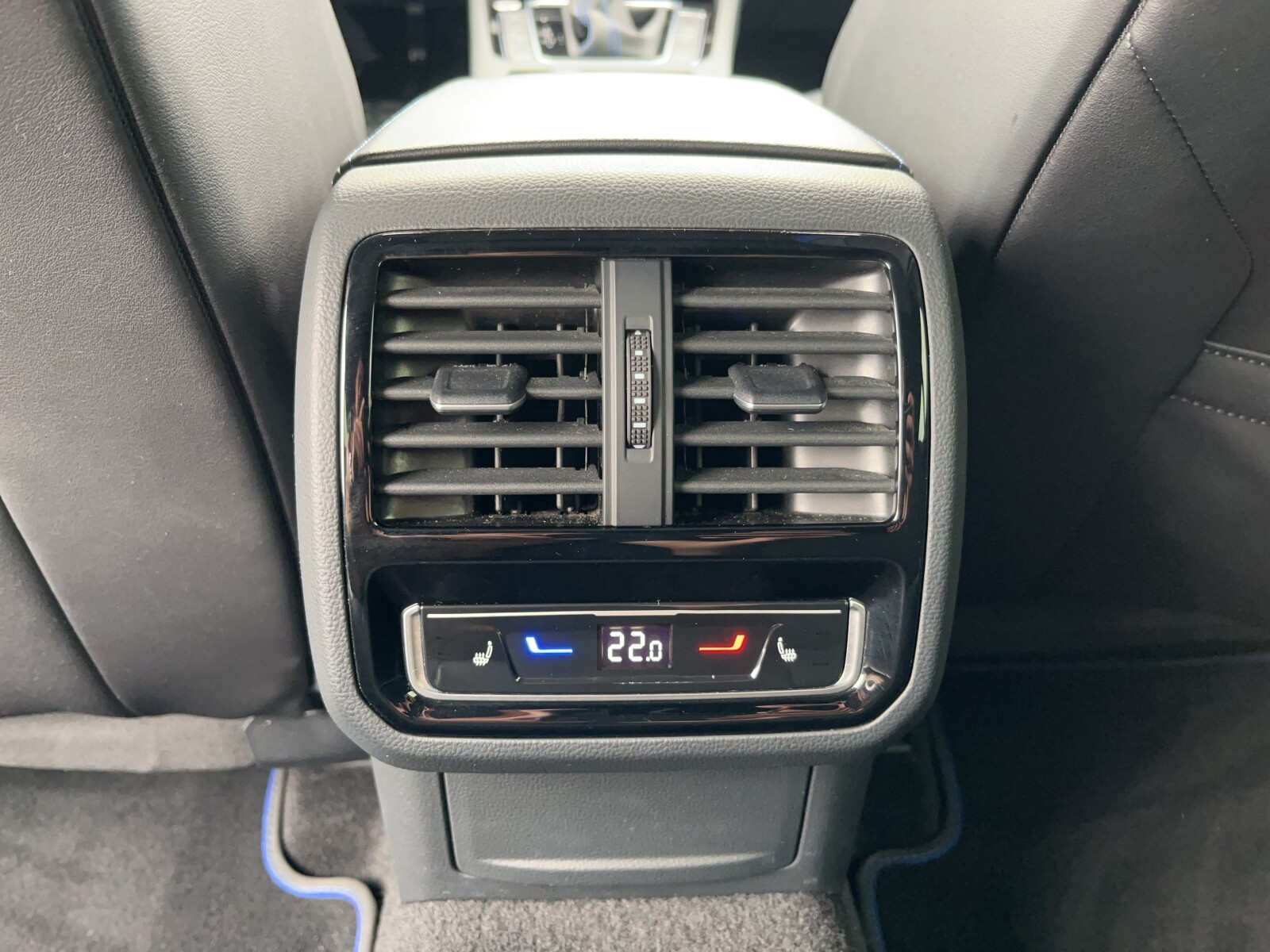 Volkswagen Arteon - zdjęcie 15