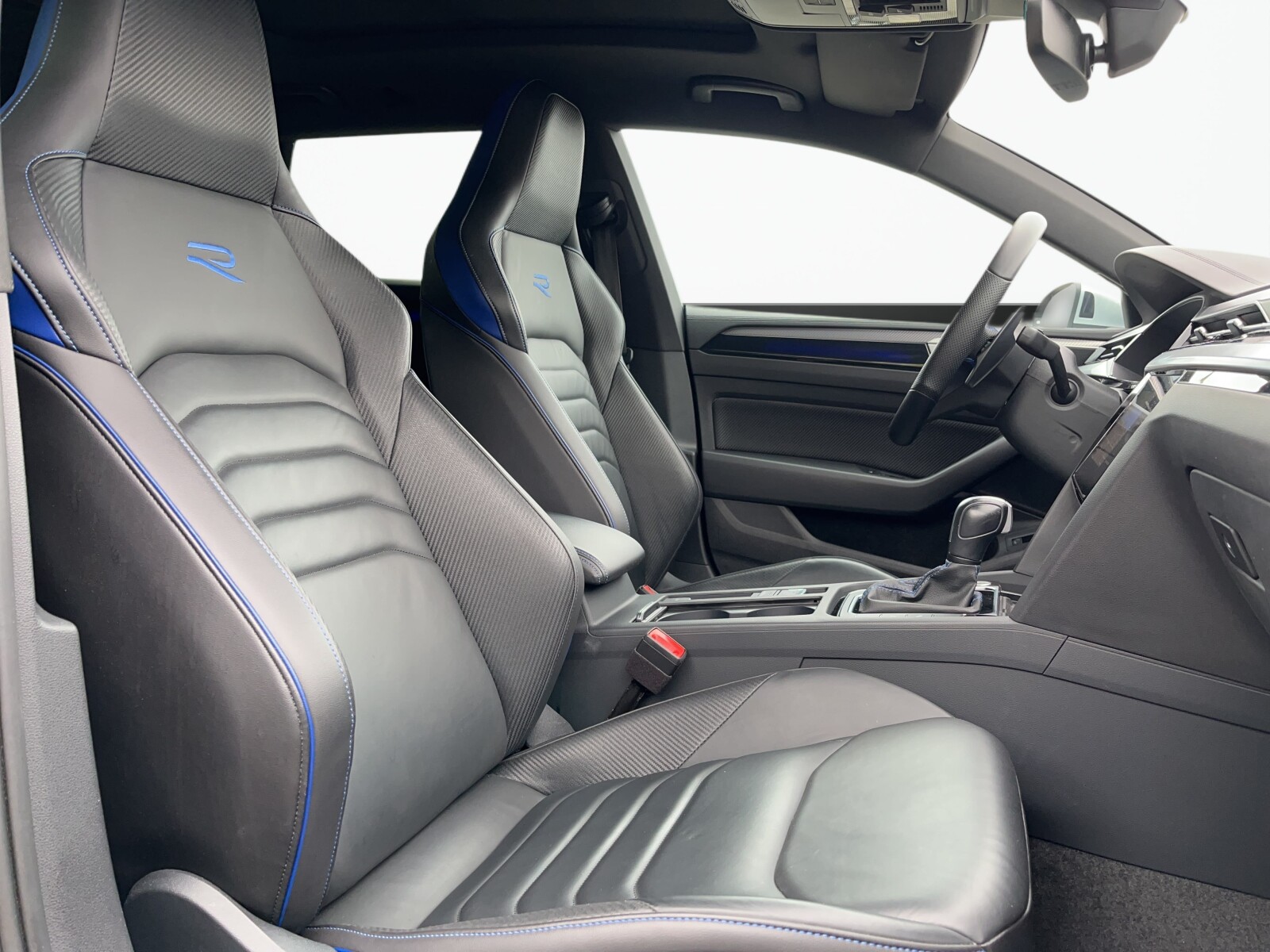 Volkswagen Arteon - zdjęcie 24