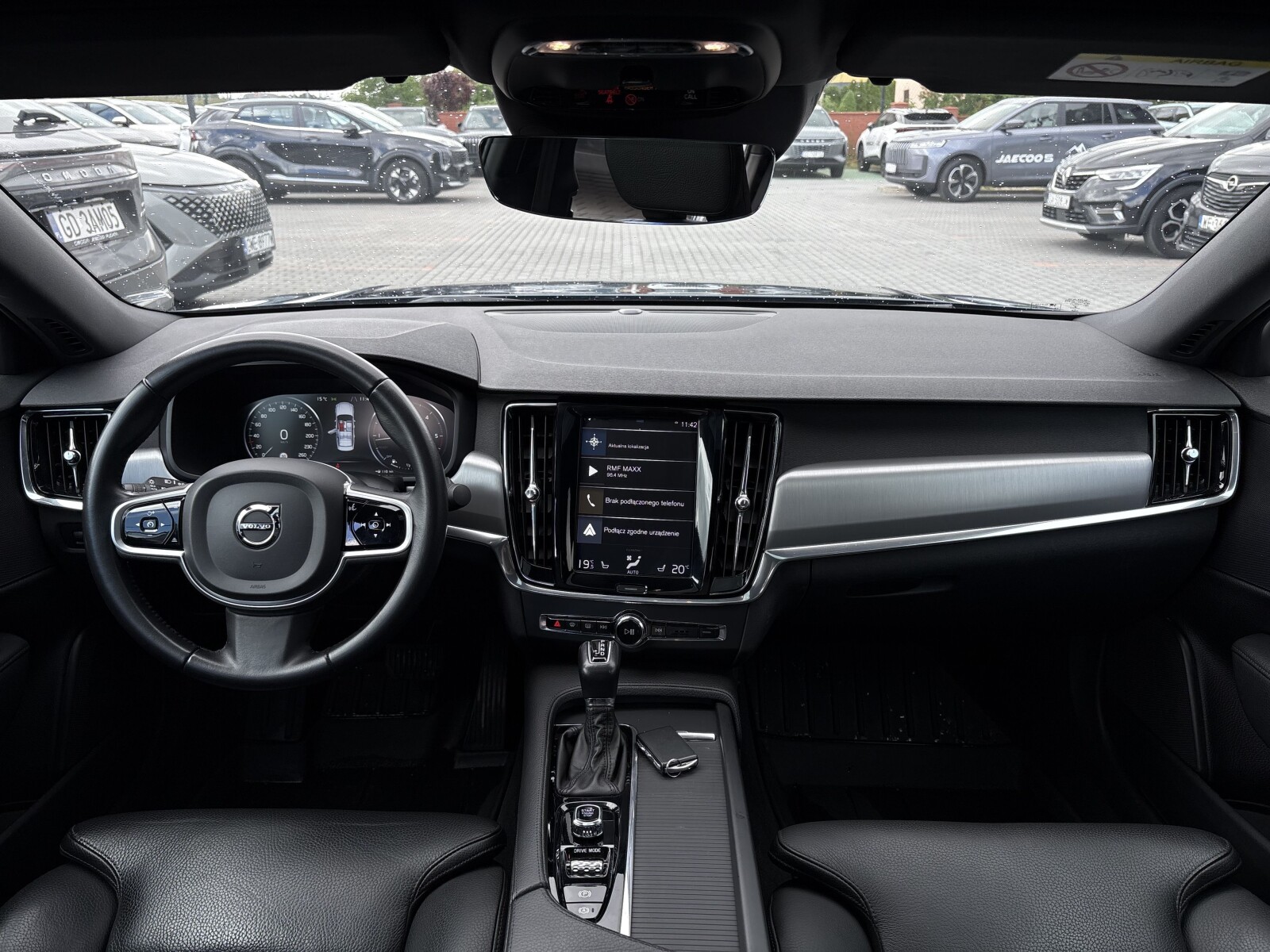 Volvo S90 - zdjęcie 17