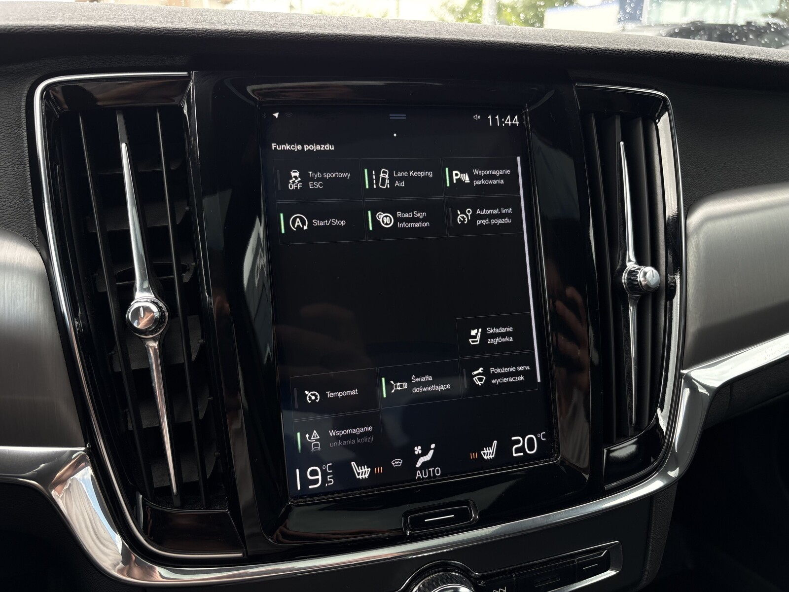 Volvo S90 - zdjęcie 21