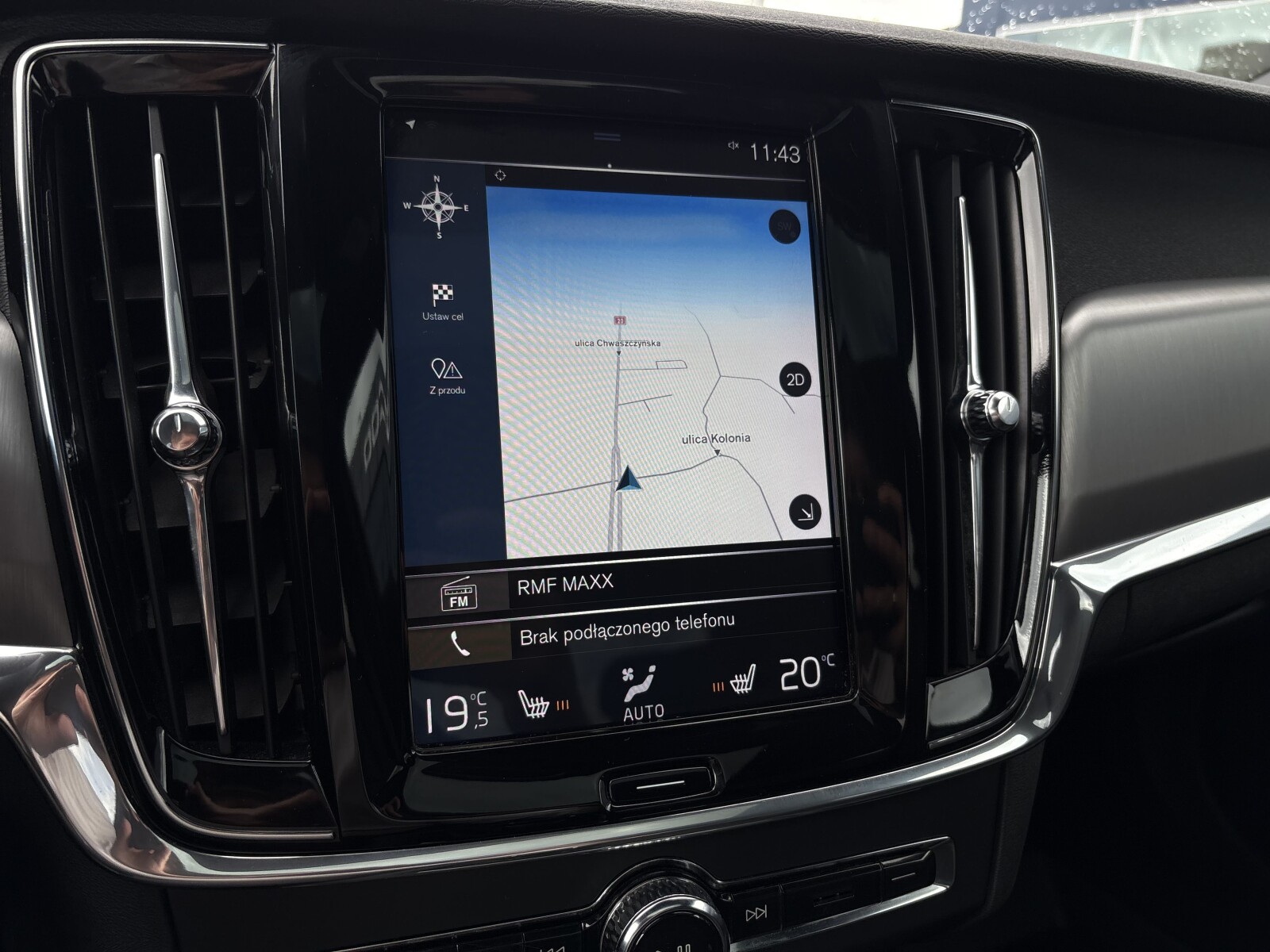 Volvo S90 - zdjęcie 19