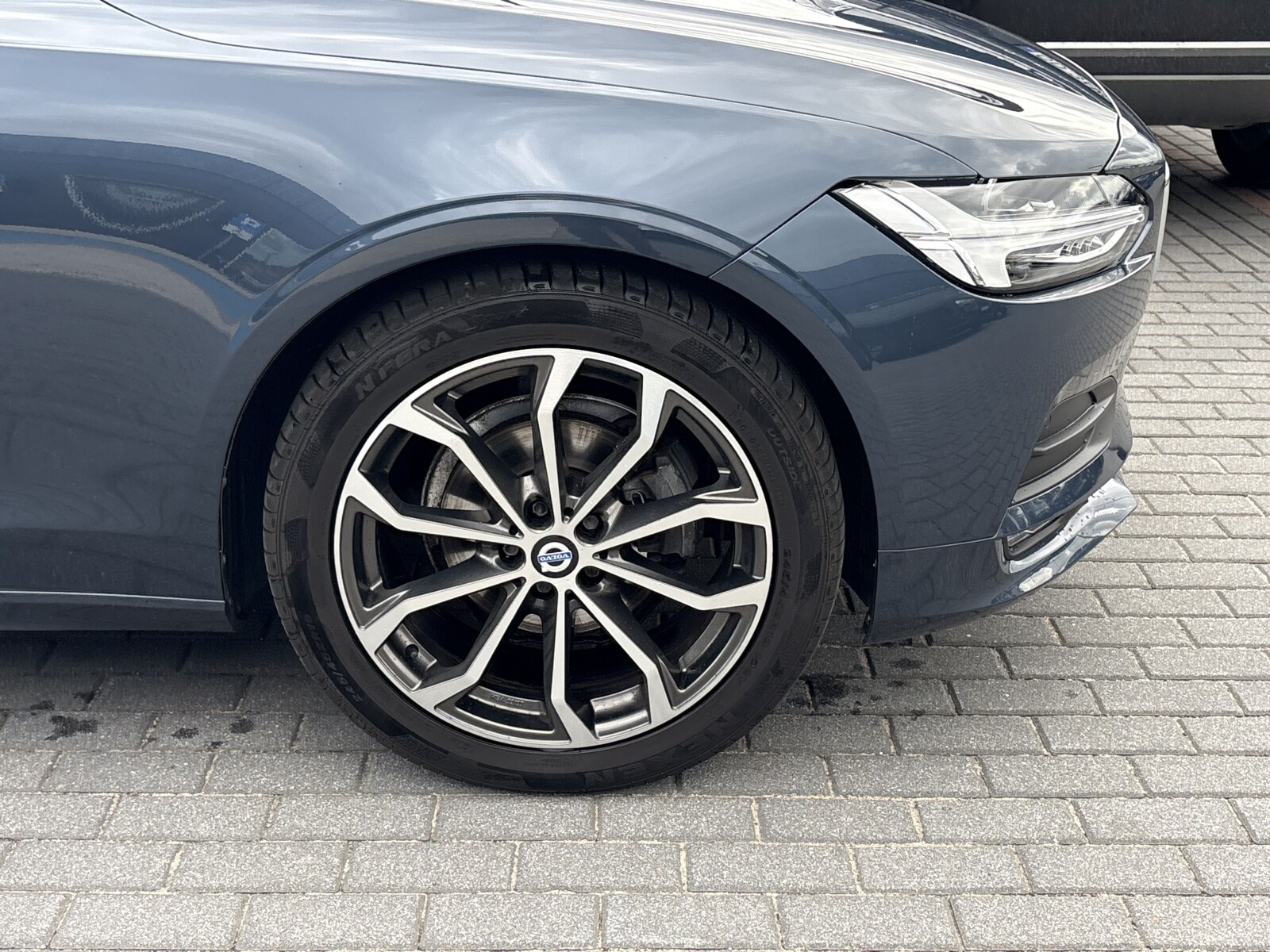 Volvo S90 - zdjęcie 28