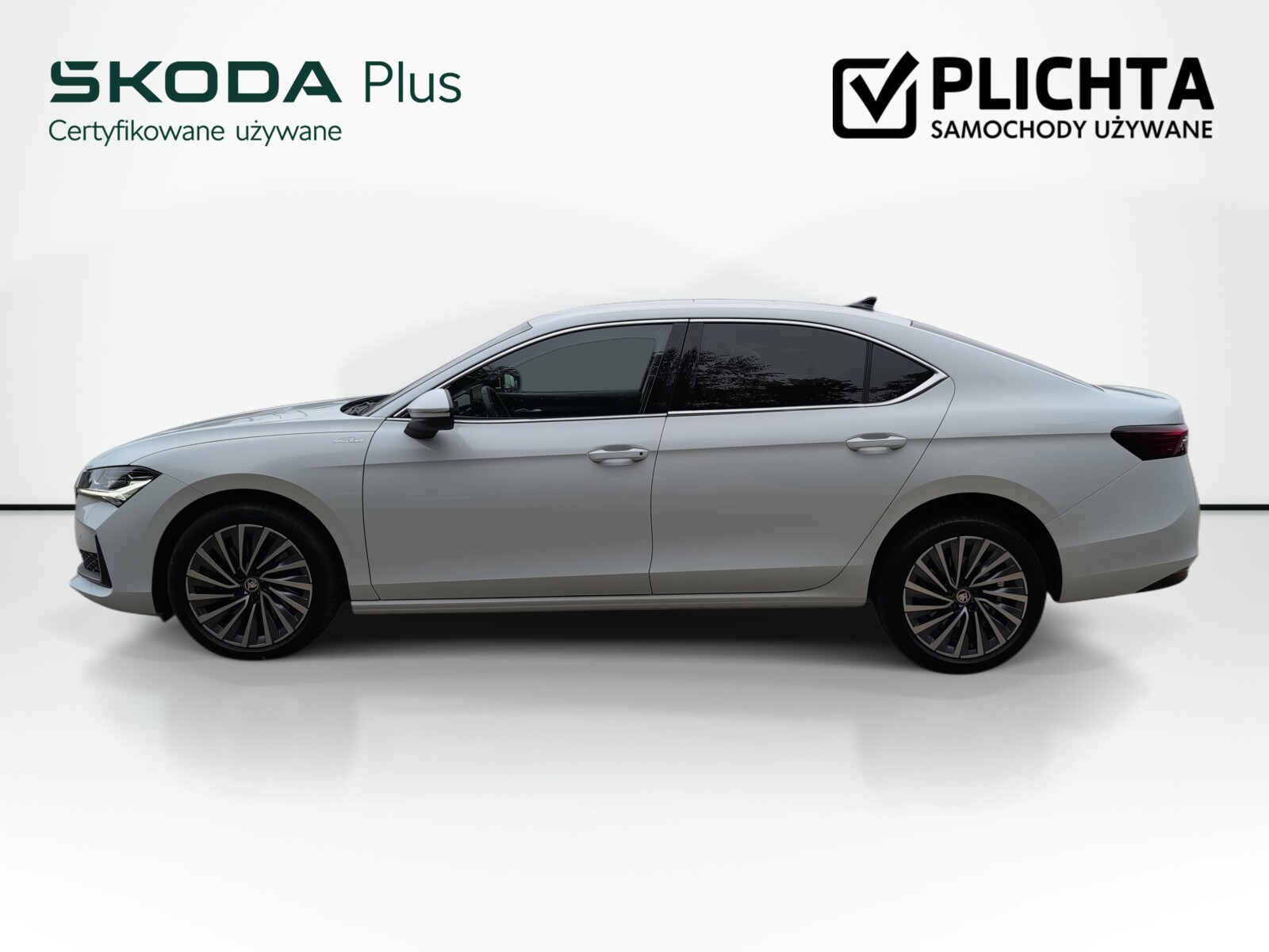Škoda Superb - zdjęcie 8
