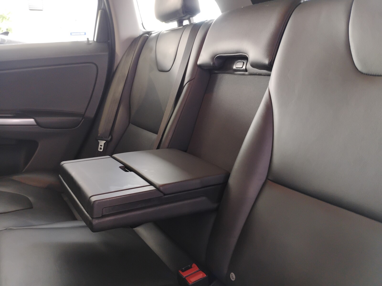 Volvo XC 60 - zdjęcie 25