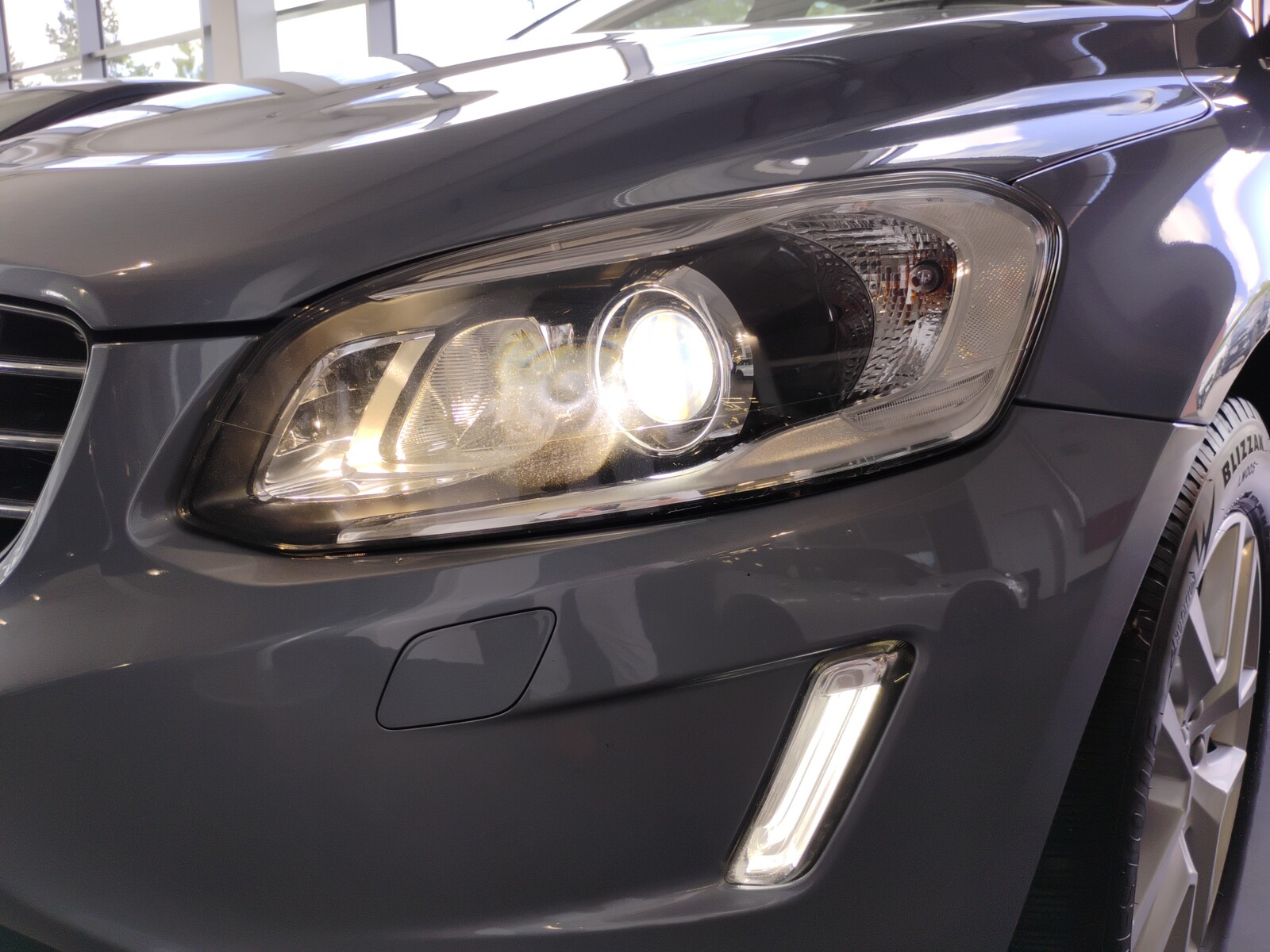 Volvo XC 60 - zdjęcie 9