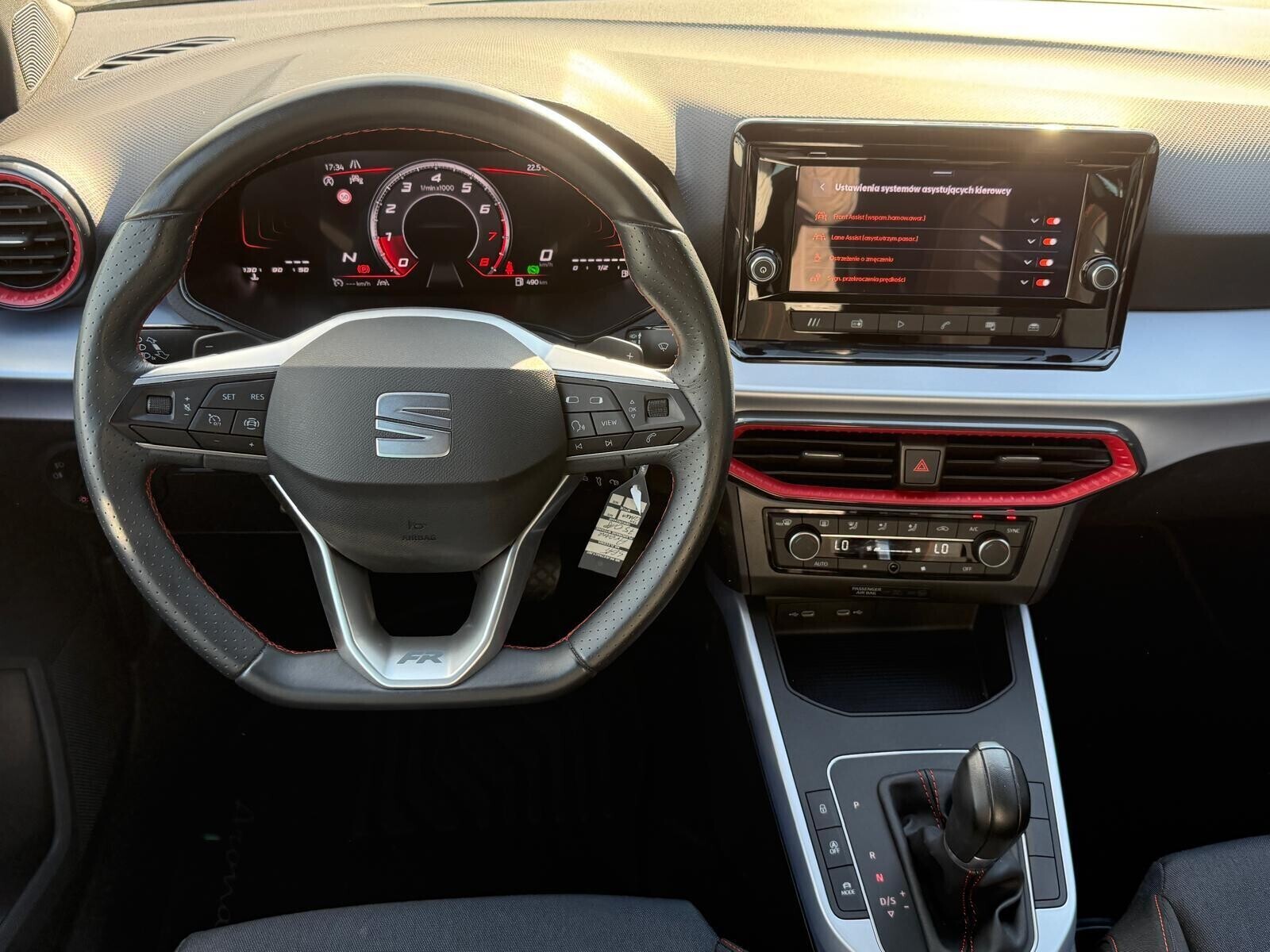 Seat Arona - zdjęcie 11