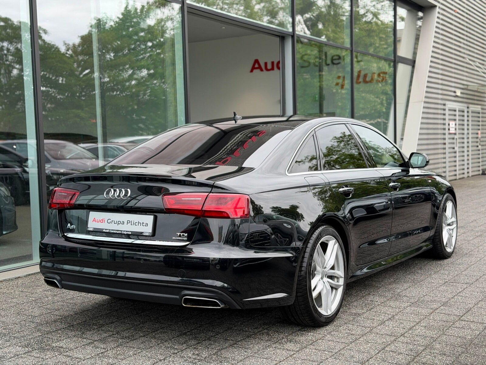 Audi A6 Limousine - zdjęcie 12