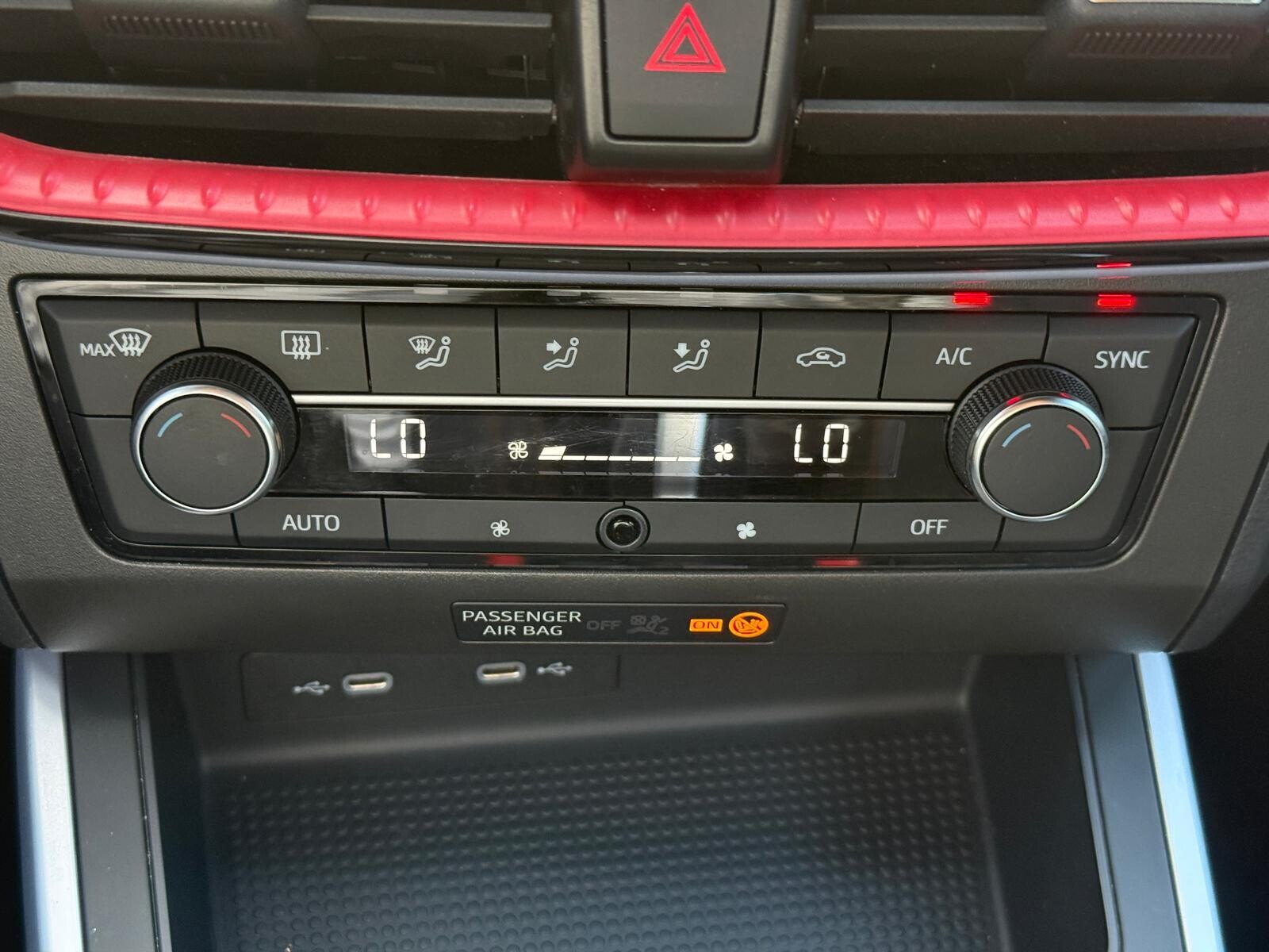Seat Arona - zdjęcie 21