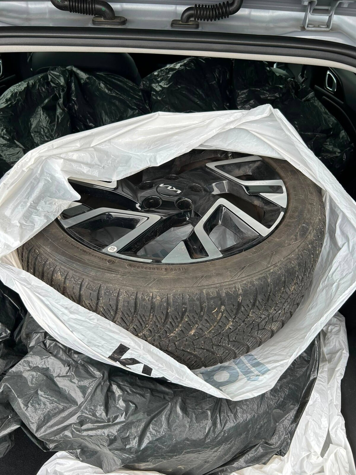 Kia XCeed - zdjęcie 31