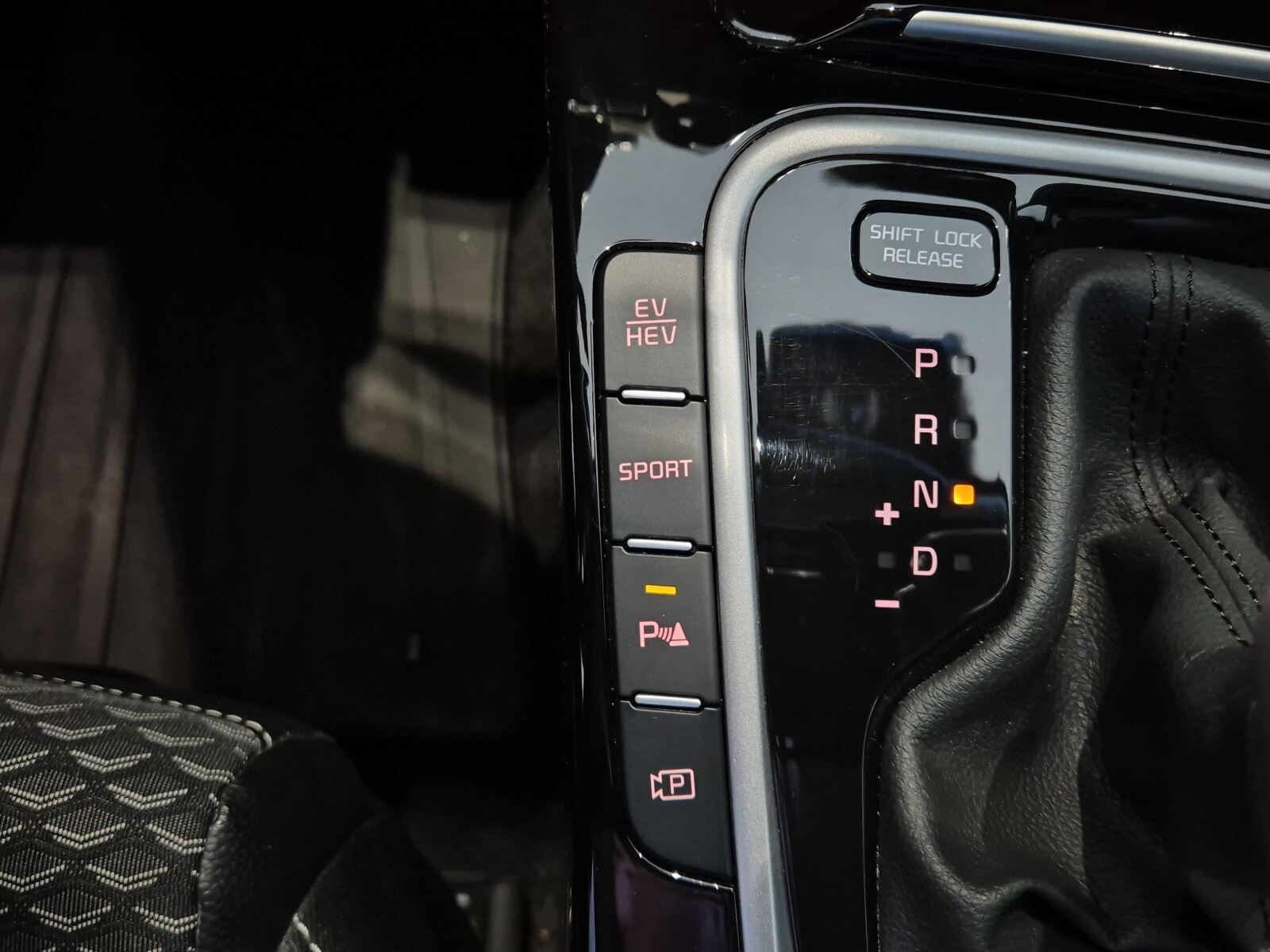 Kia XCeed - zdjęcie 13