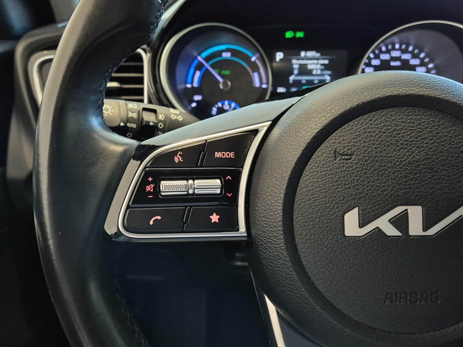 Kia XCeed - zdjęcie 18
