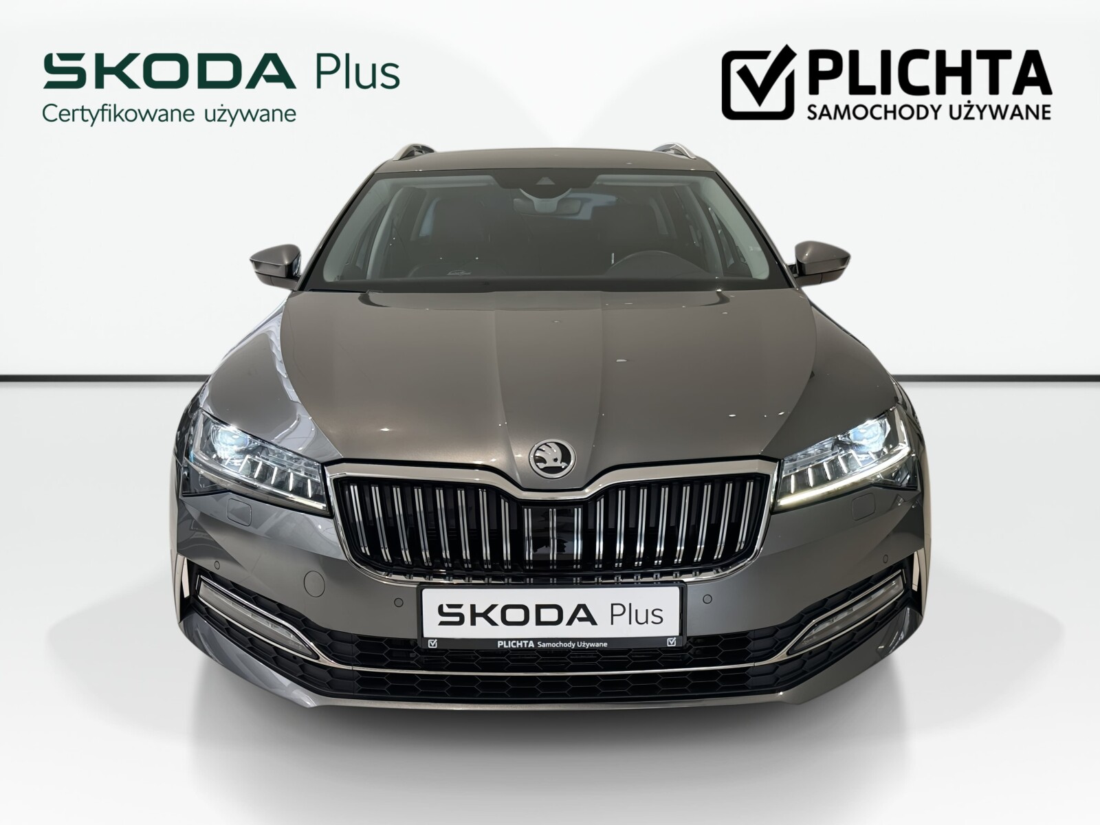 Škoda Superb Combi - zdjęcie 2