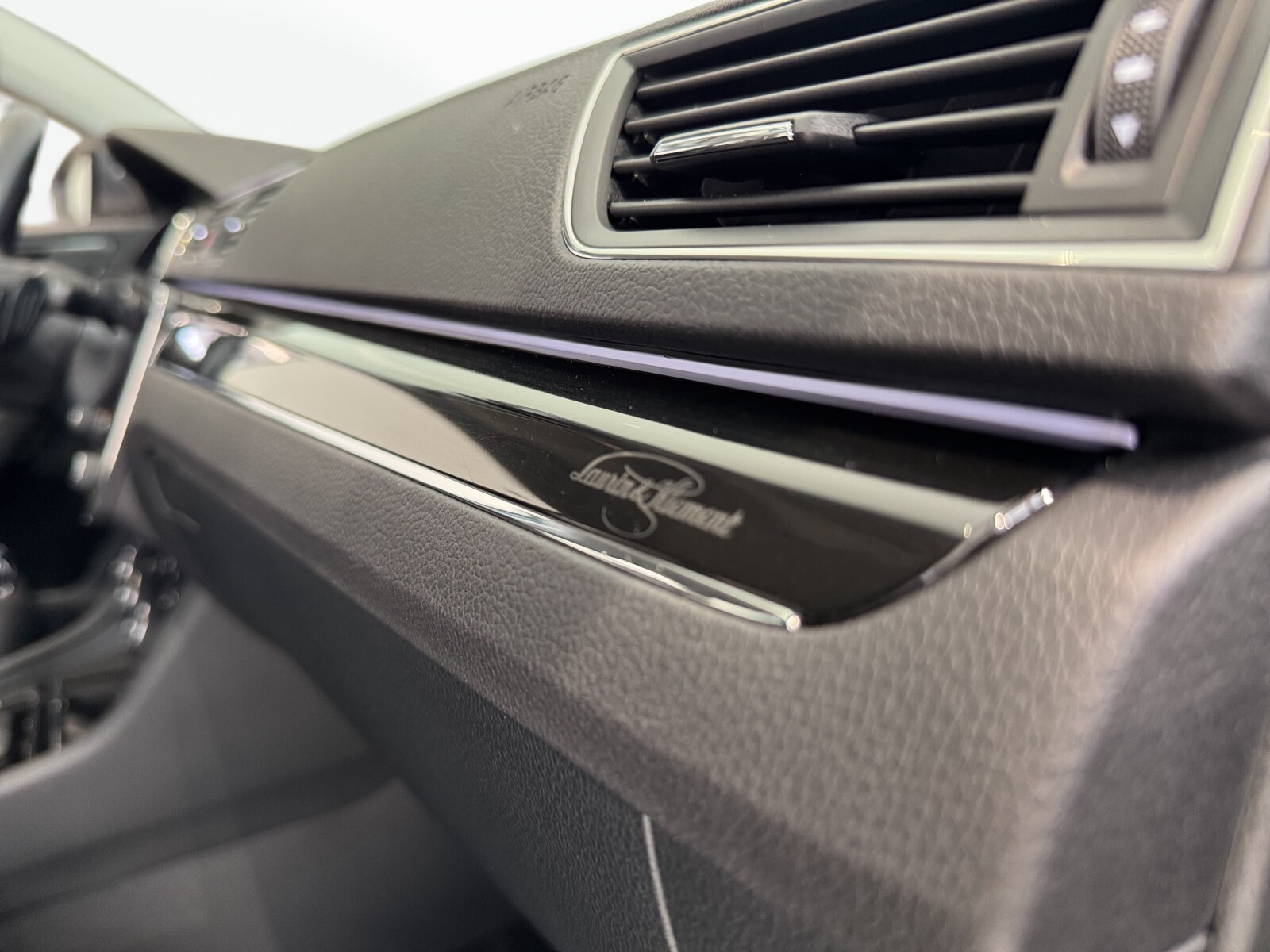 Škoda Superb Combi - zdjęcie 21