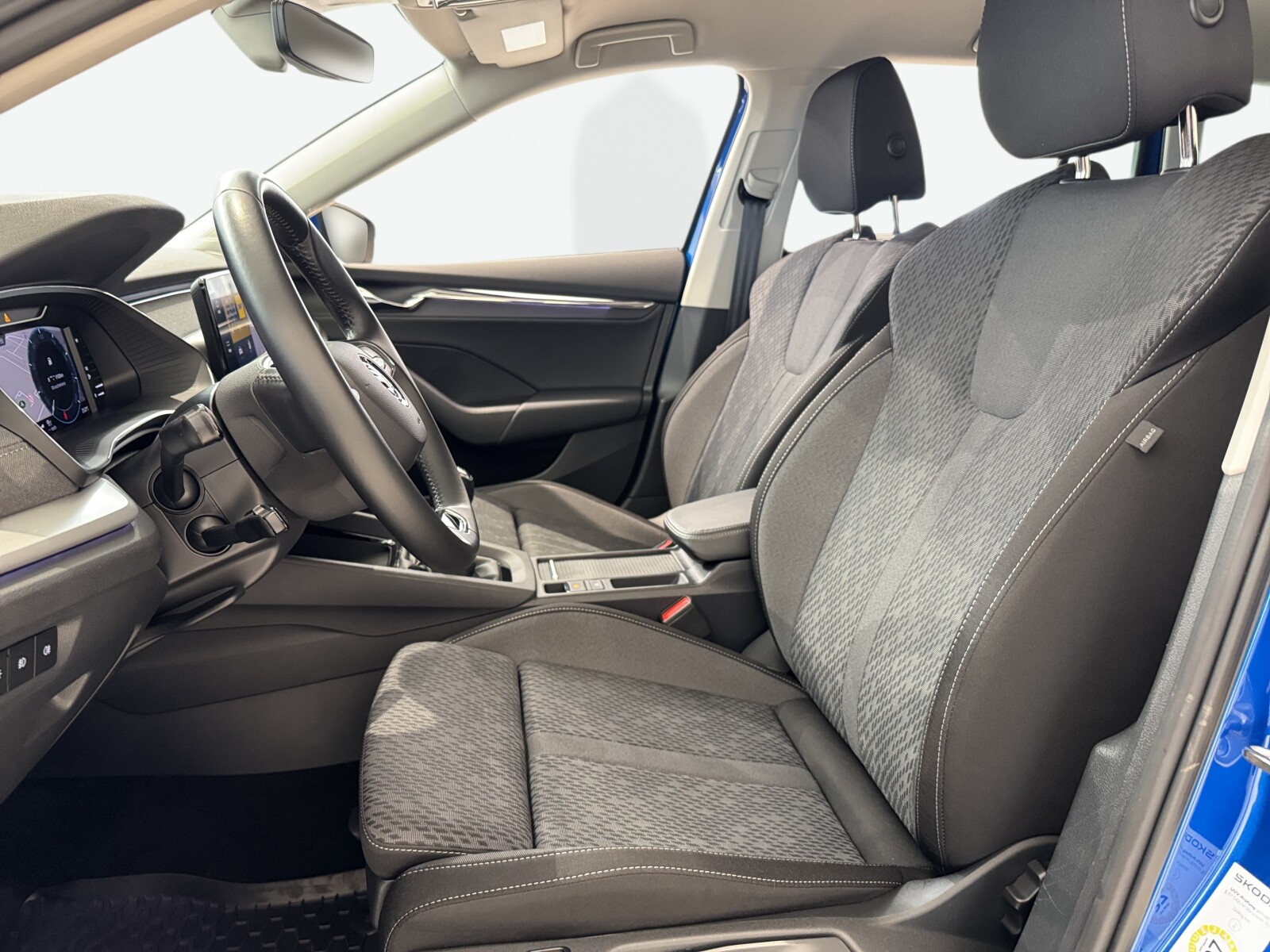Škoda Octavia Combi - zdjęcie 10