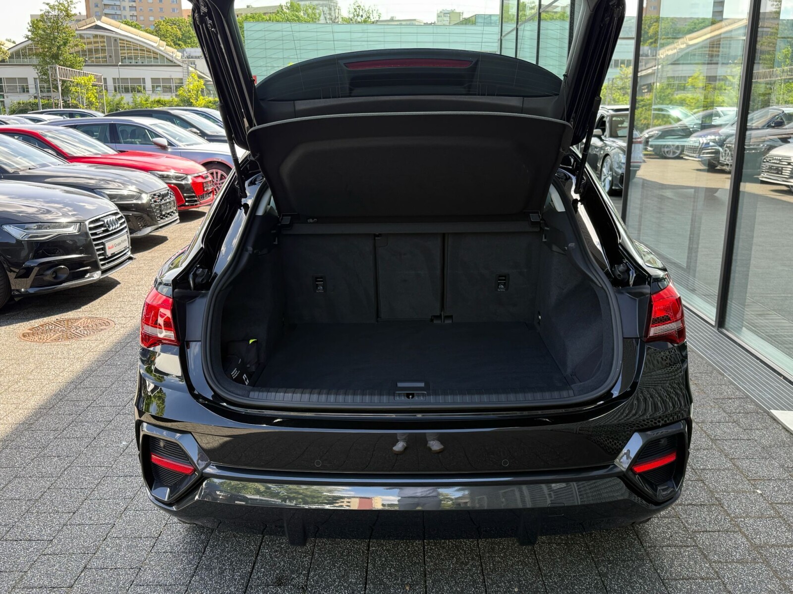 Audi Q3 Sportback - zdjęcie 13