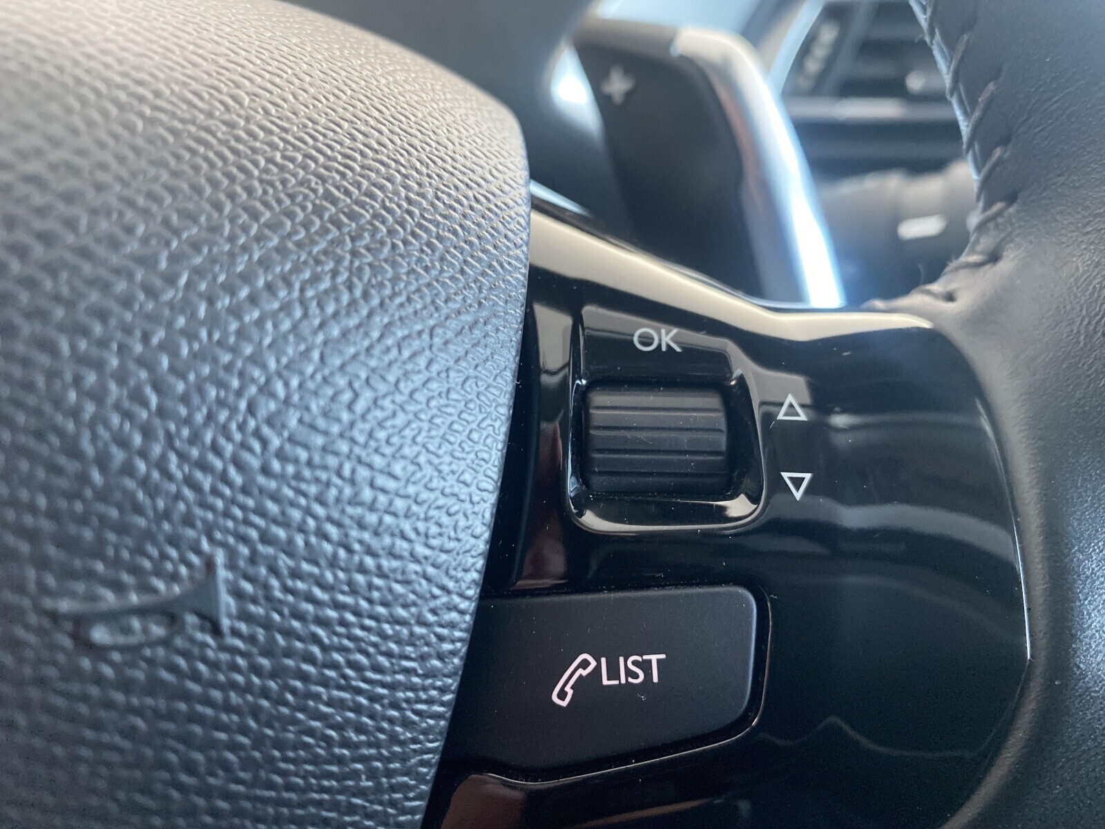 Peugeot 308 - zdjęcie 13