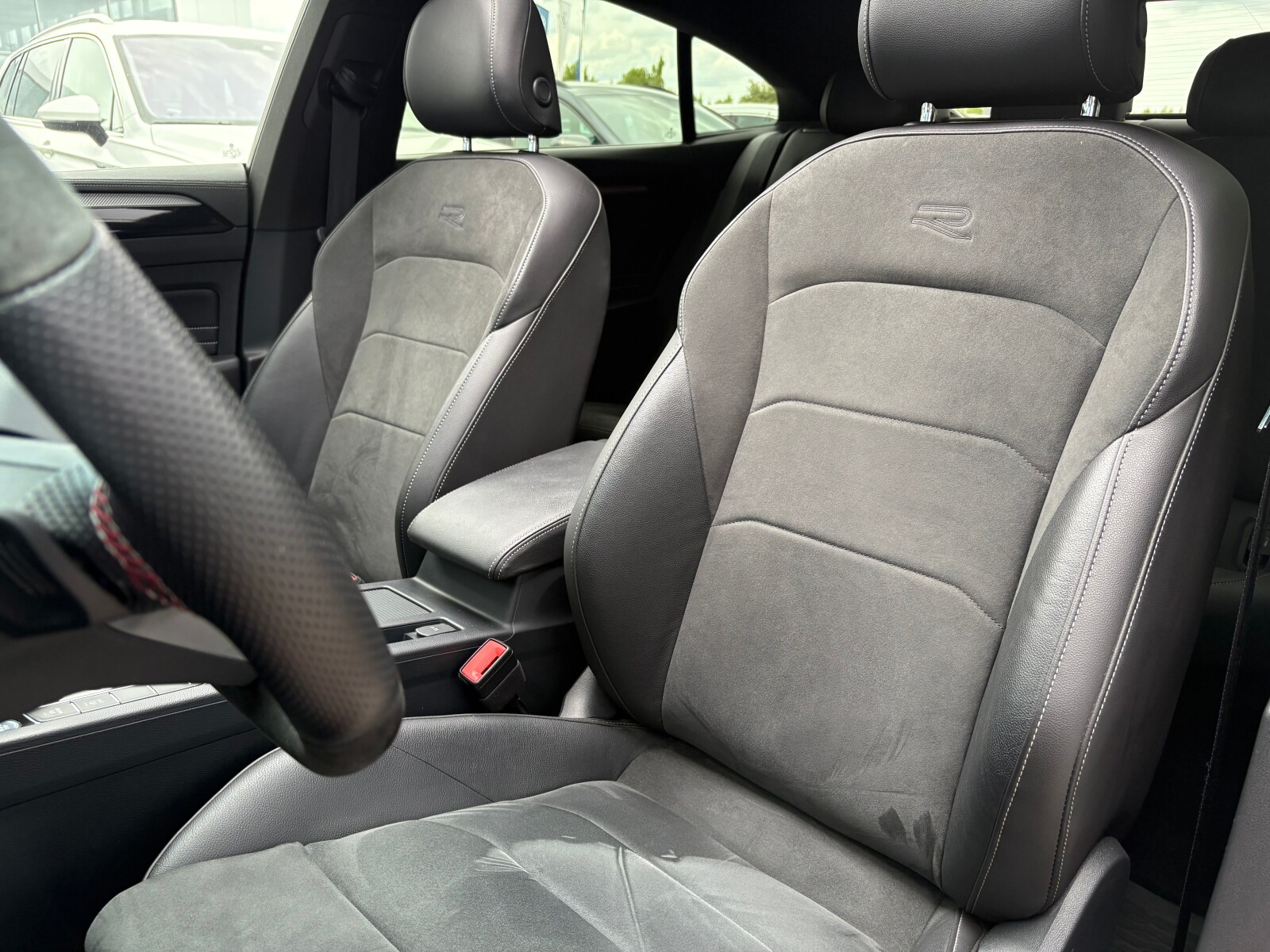 Volkswagen Arteon - zdjęcie 12