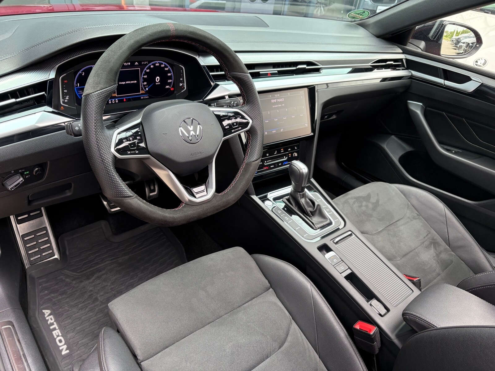 Volkswagen Arteon - zdjęcie 11