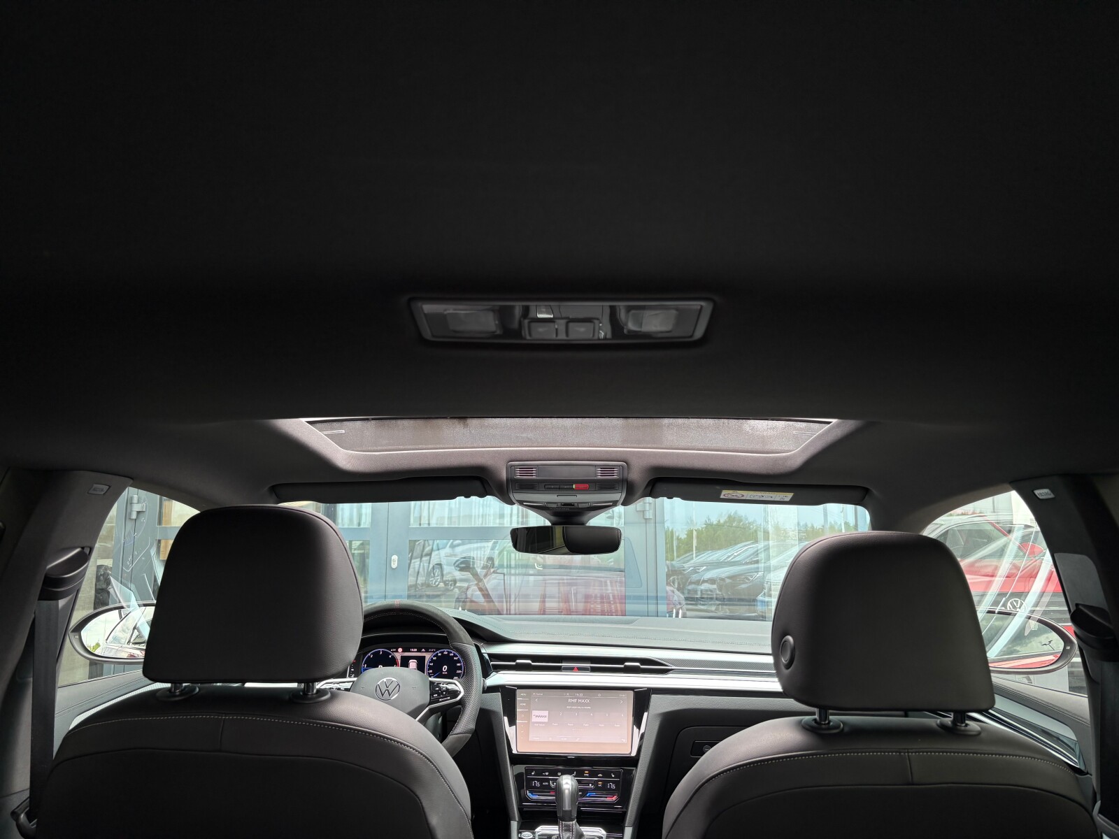 Volkswagen Arteon - zdjęcie 19