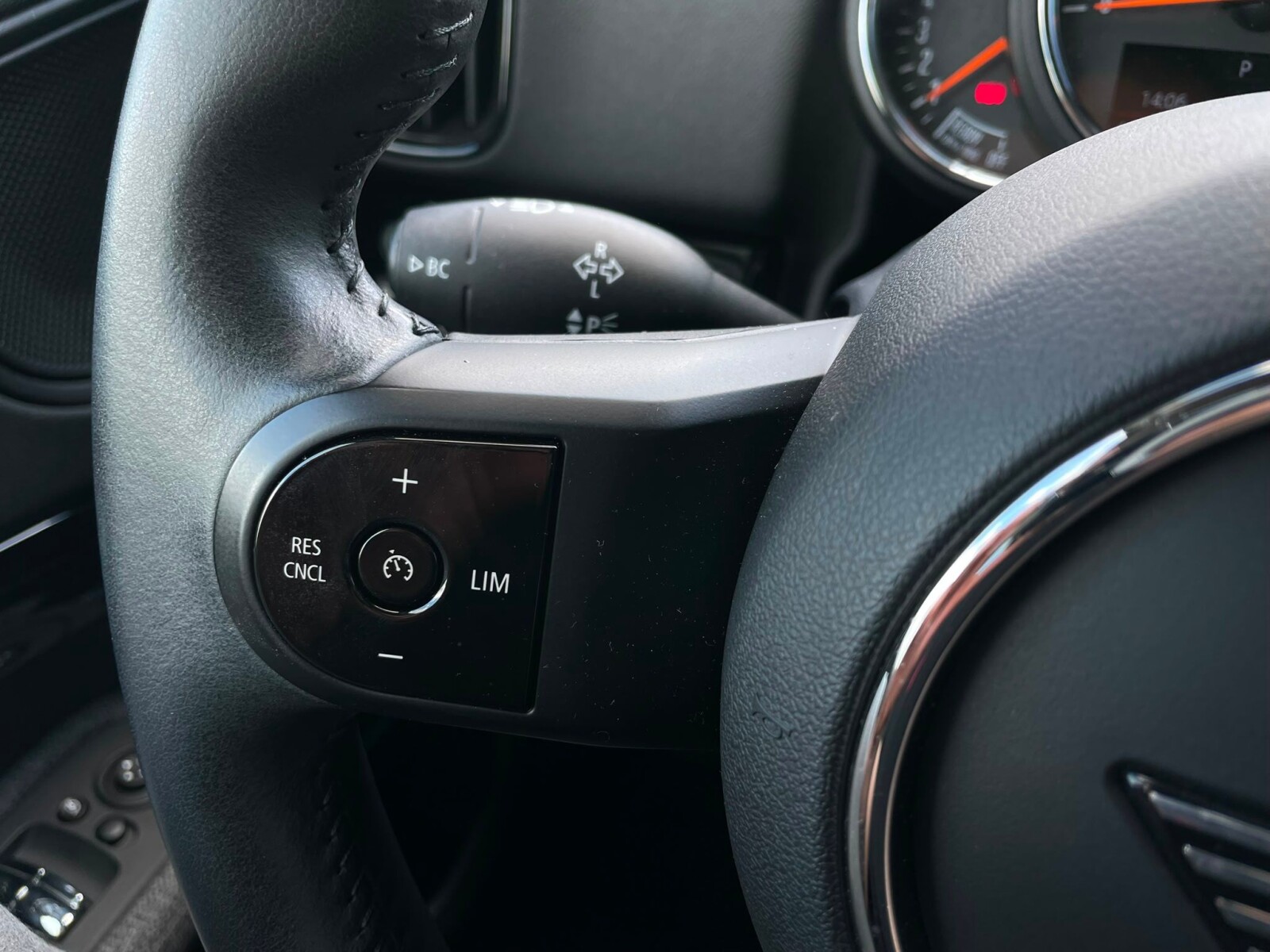MINI Countryman - zdjęcie 23