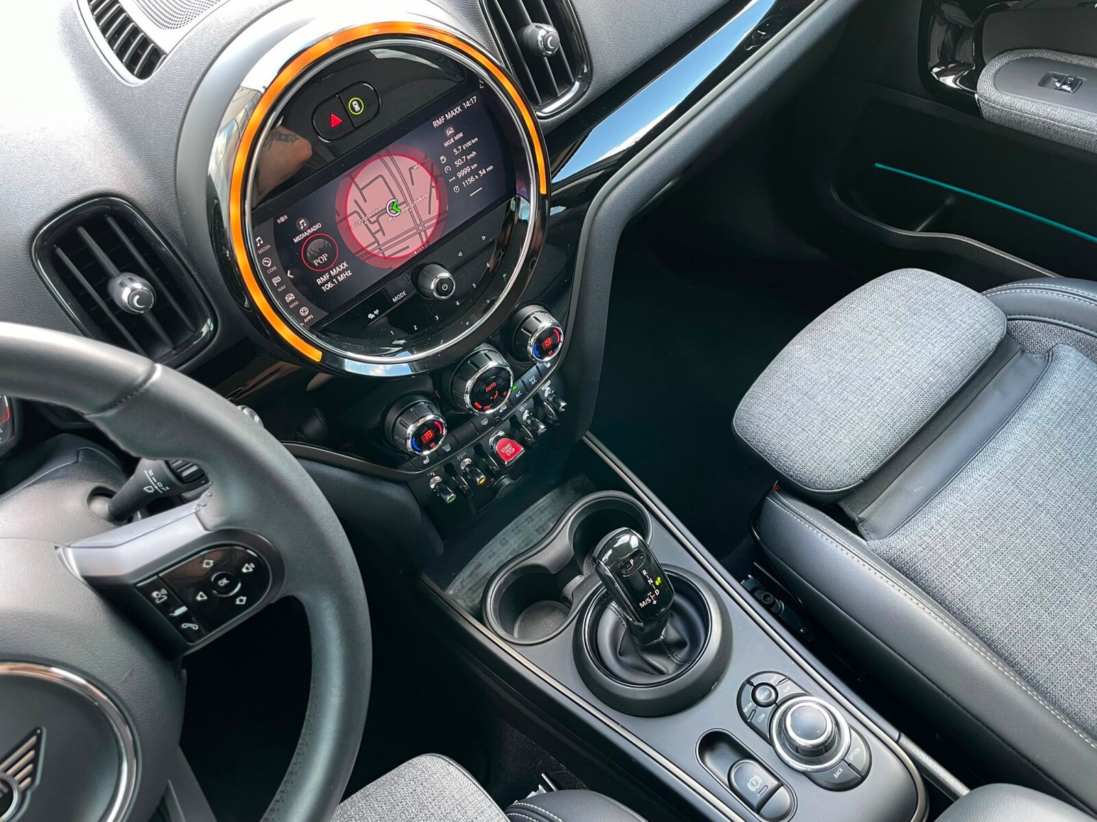 MINI Countryman - zdjęcie 34