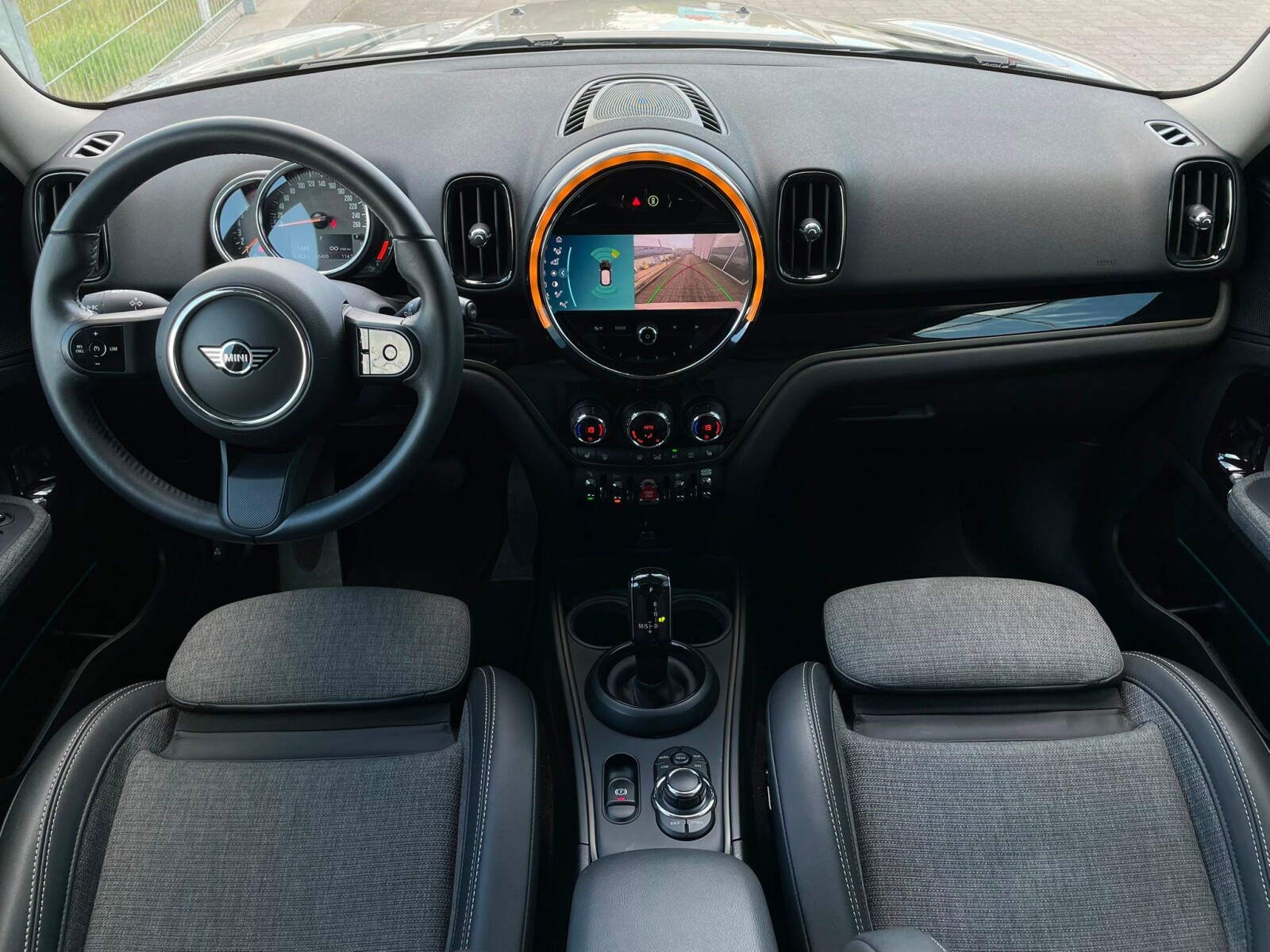 MINI Countryman - zdjęcie 14