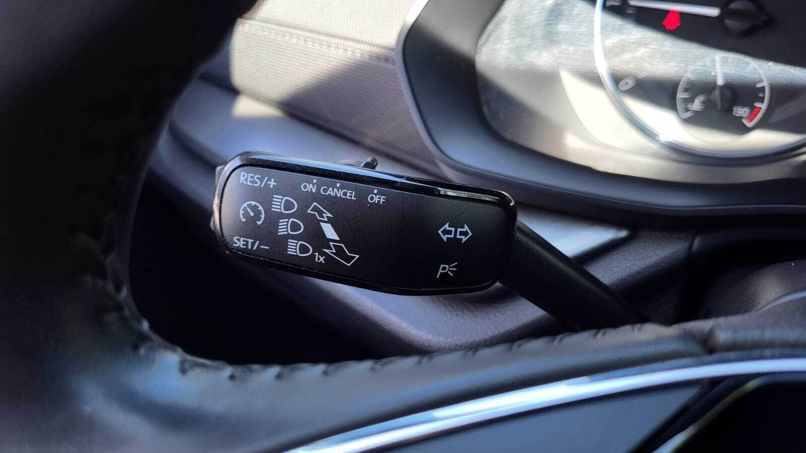 Škoda Octavia Combi - zdjęcie 21