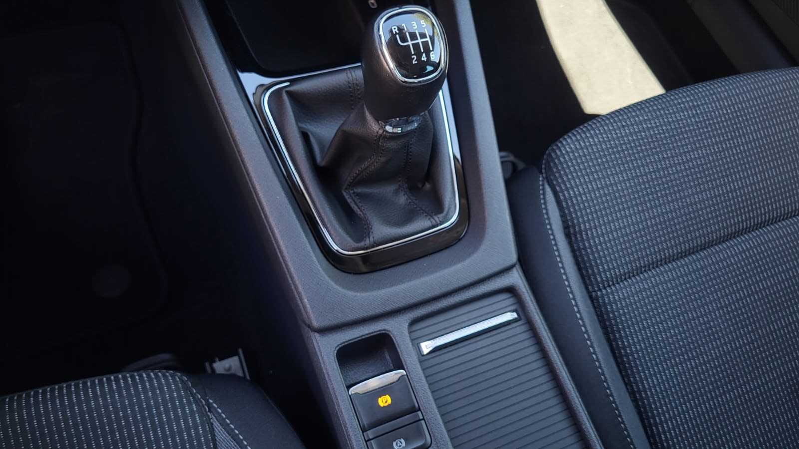 Škoda Octavia Combi - zdjęcie 24