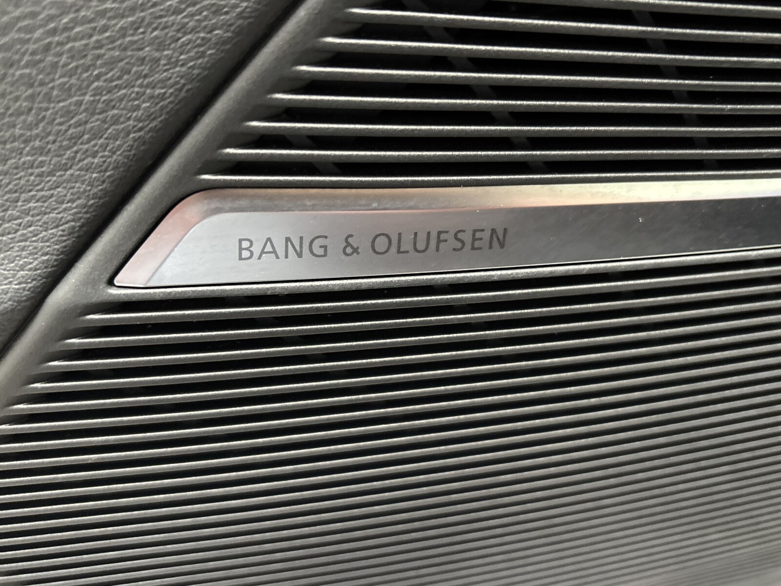 Audi Q8 - zdjęcie 32