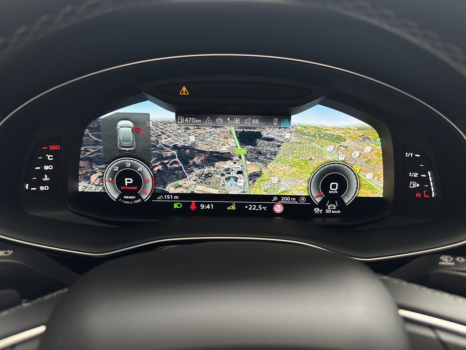 Audi Q8 - zdjęcie 13