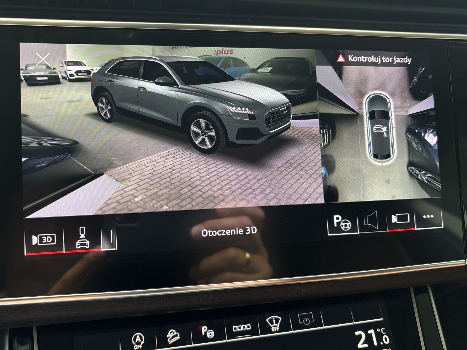 Audi Q8 - zdjęcie 21