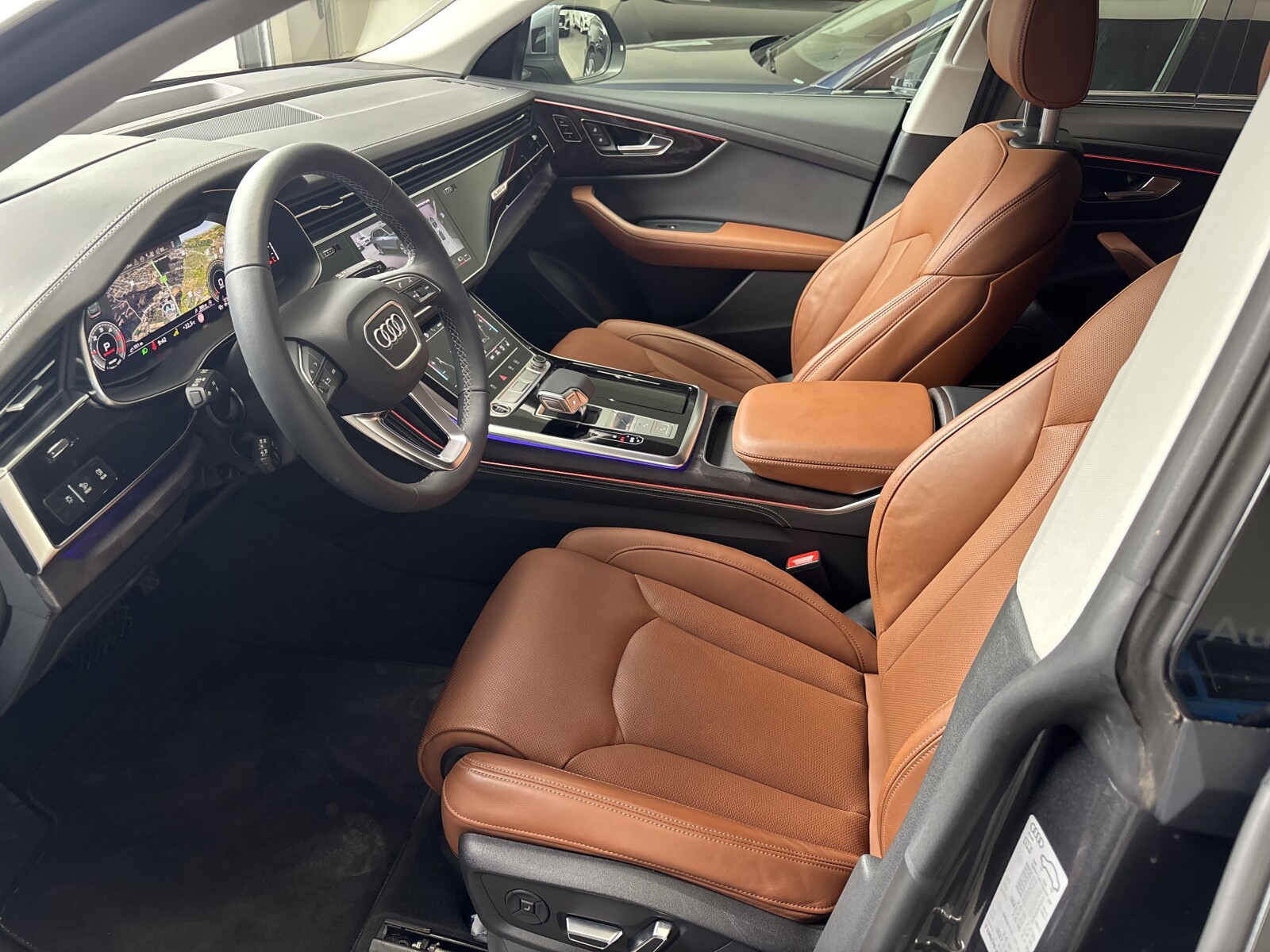 Audi Q8 - zdjęcie 16