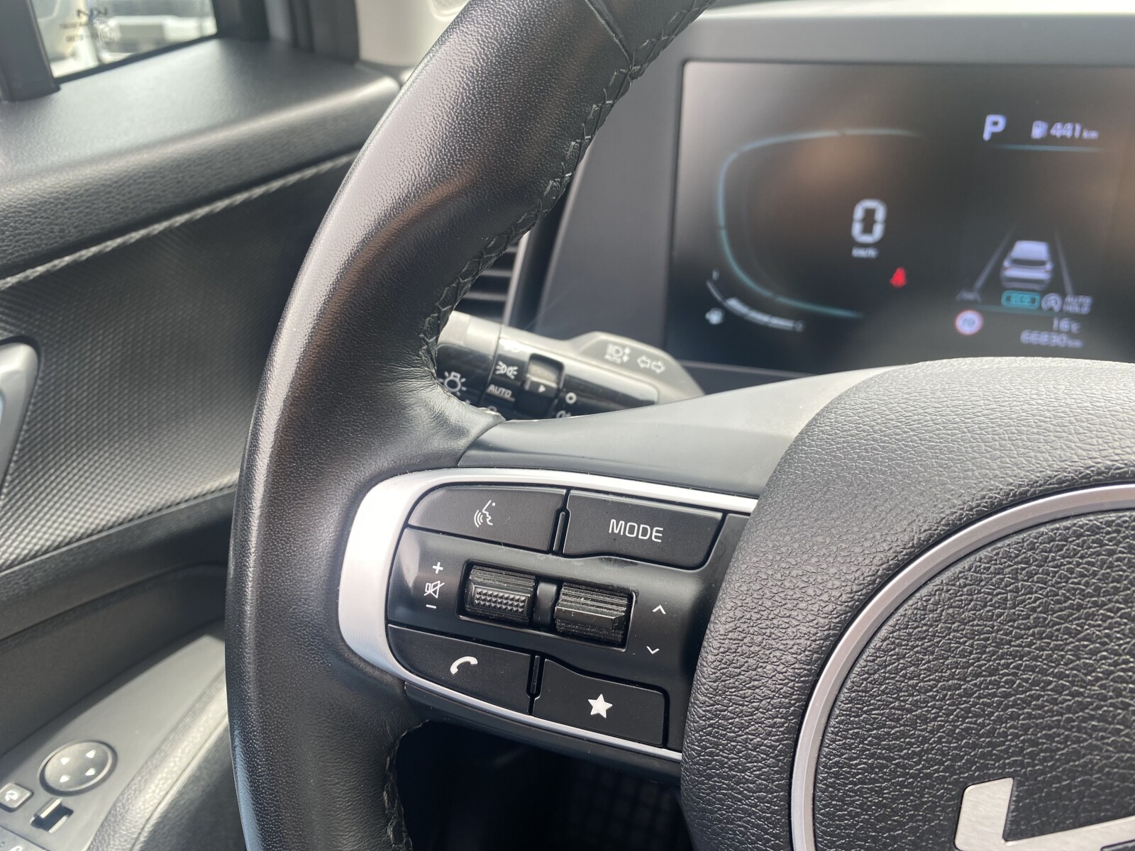 Kia Sportage - zdjęcie 18