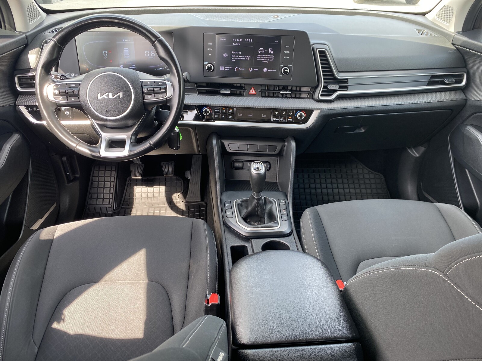 Kia Sportage - zdjęcie 11