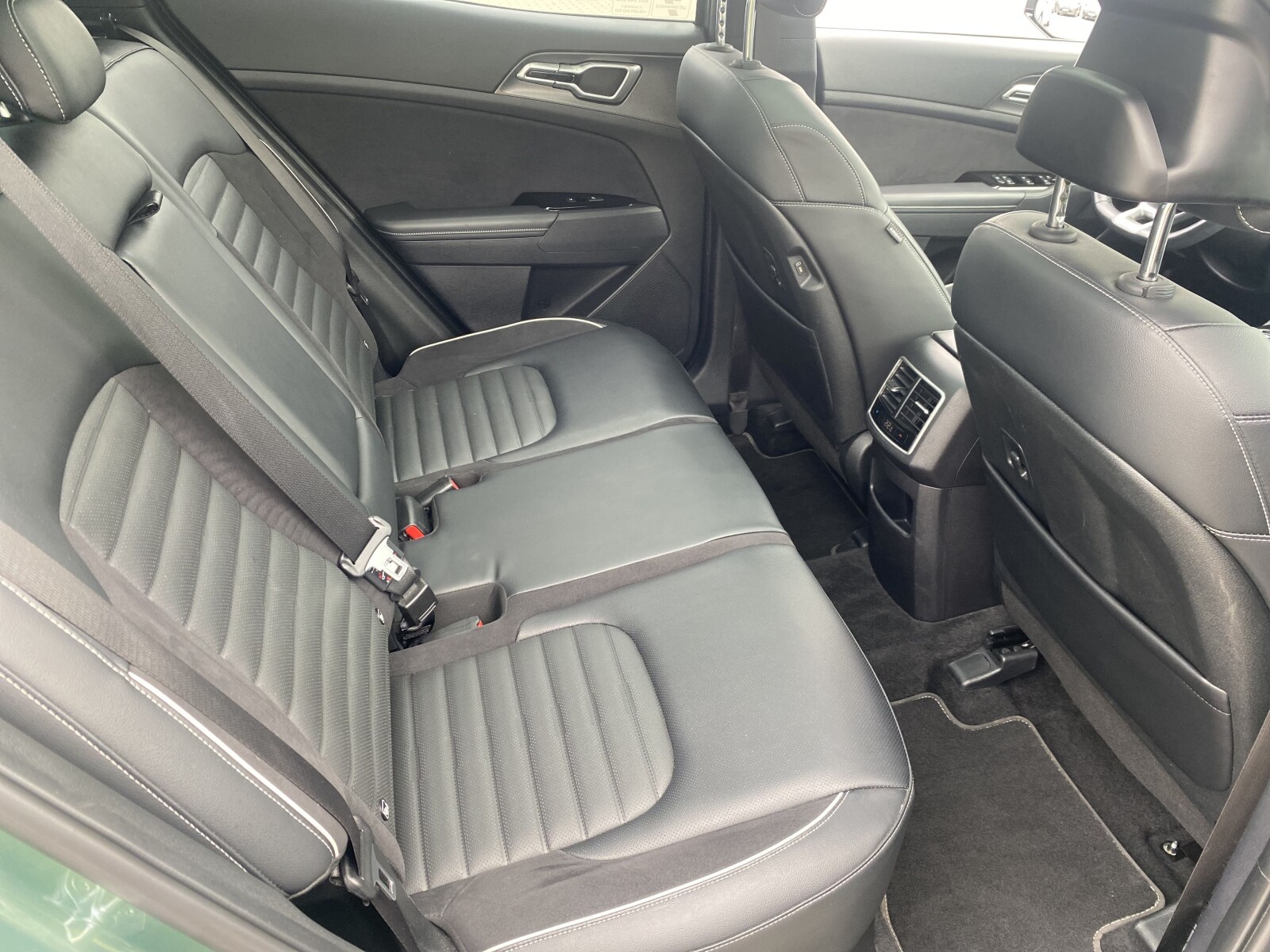 Kia Sportage - zdjęcie 17
