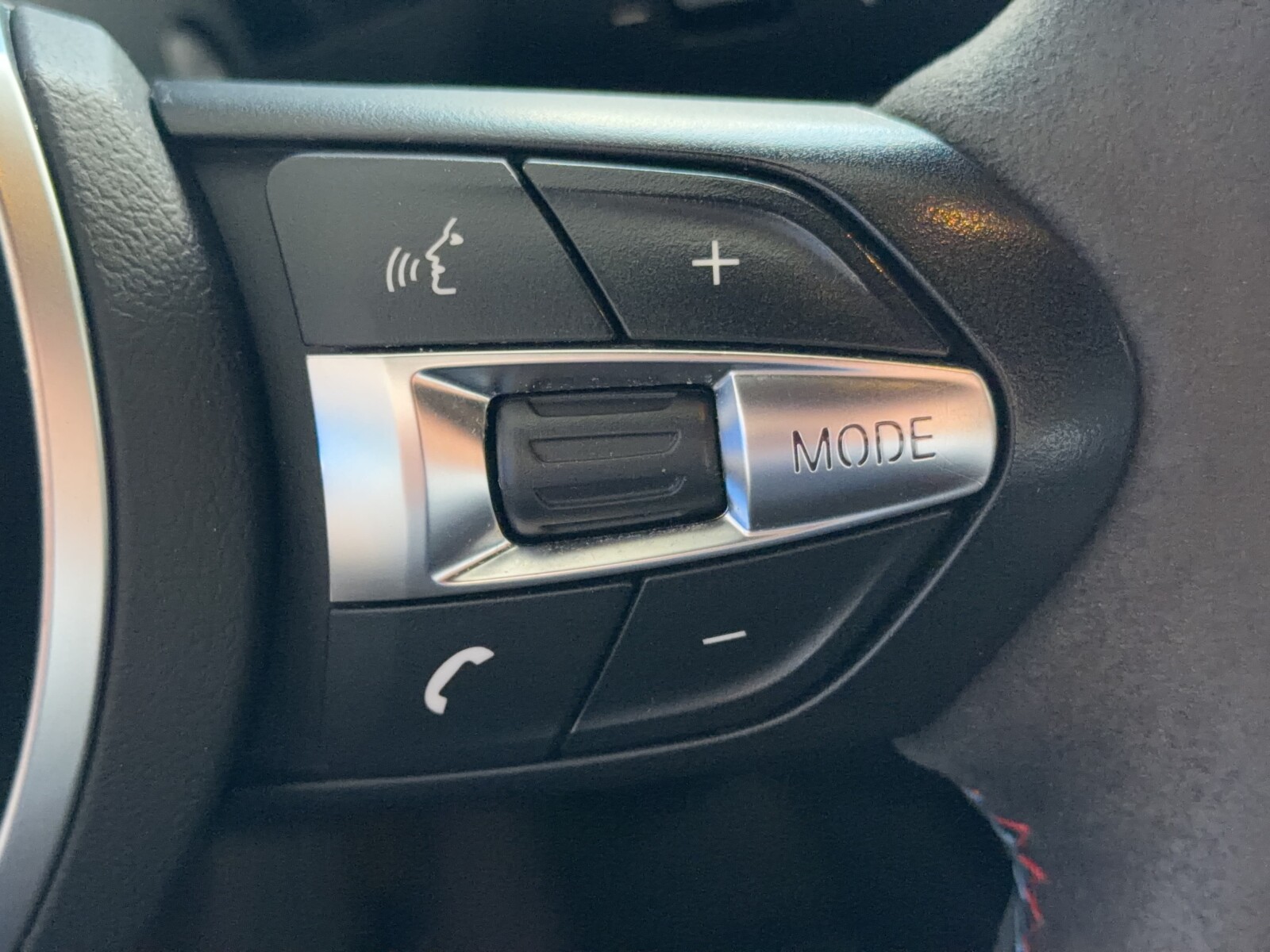 BMW 118 - zdjęcie 23