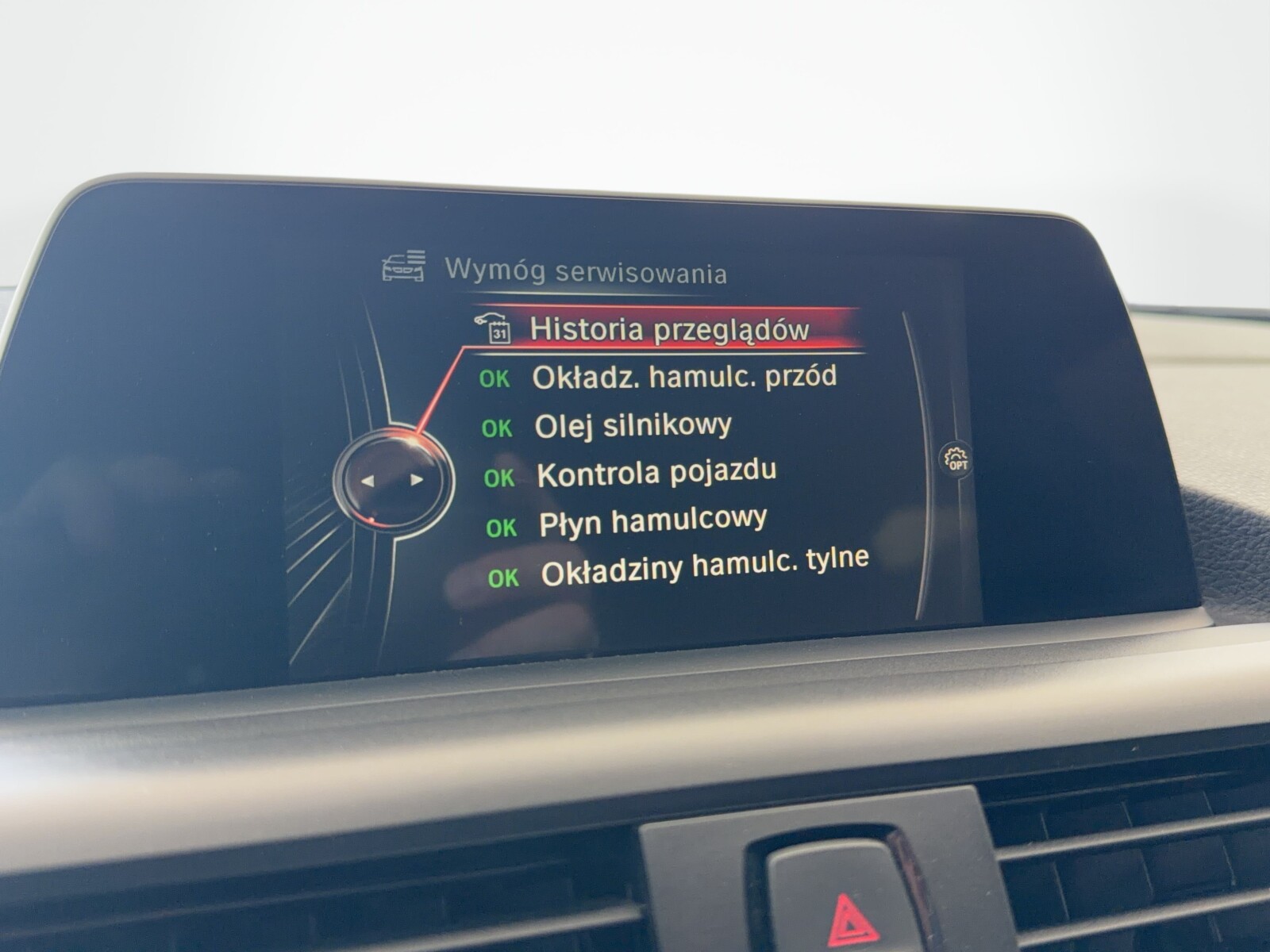 BMW 118 - zdjęcie 30