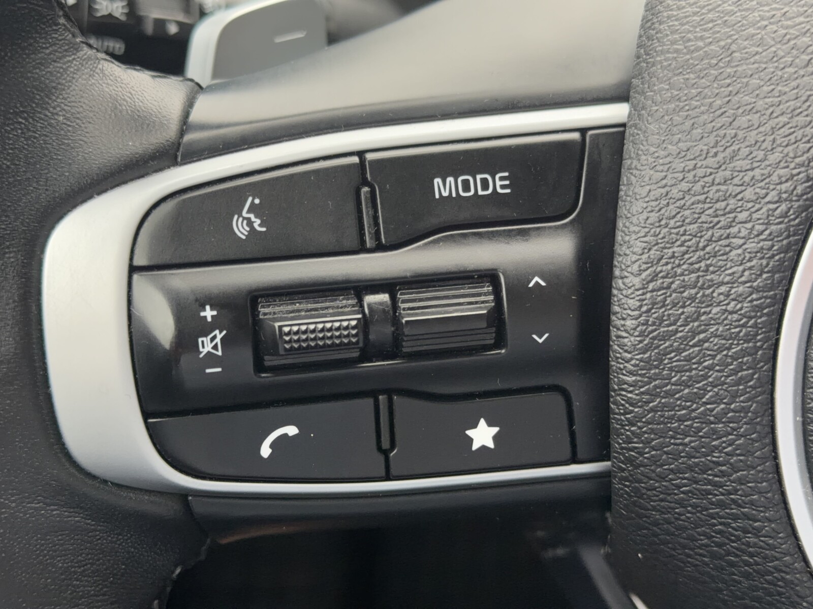 Kia Sportage - zdjęcie 26