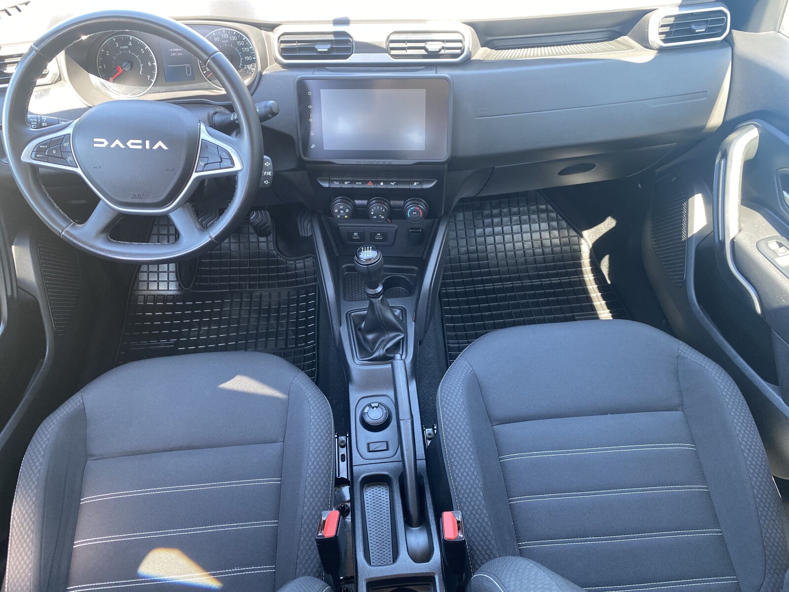 Dacia Duster - zdjęcie 14