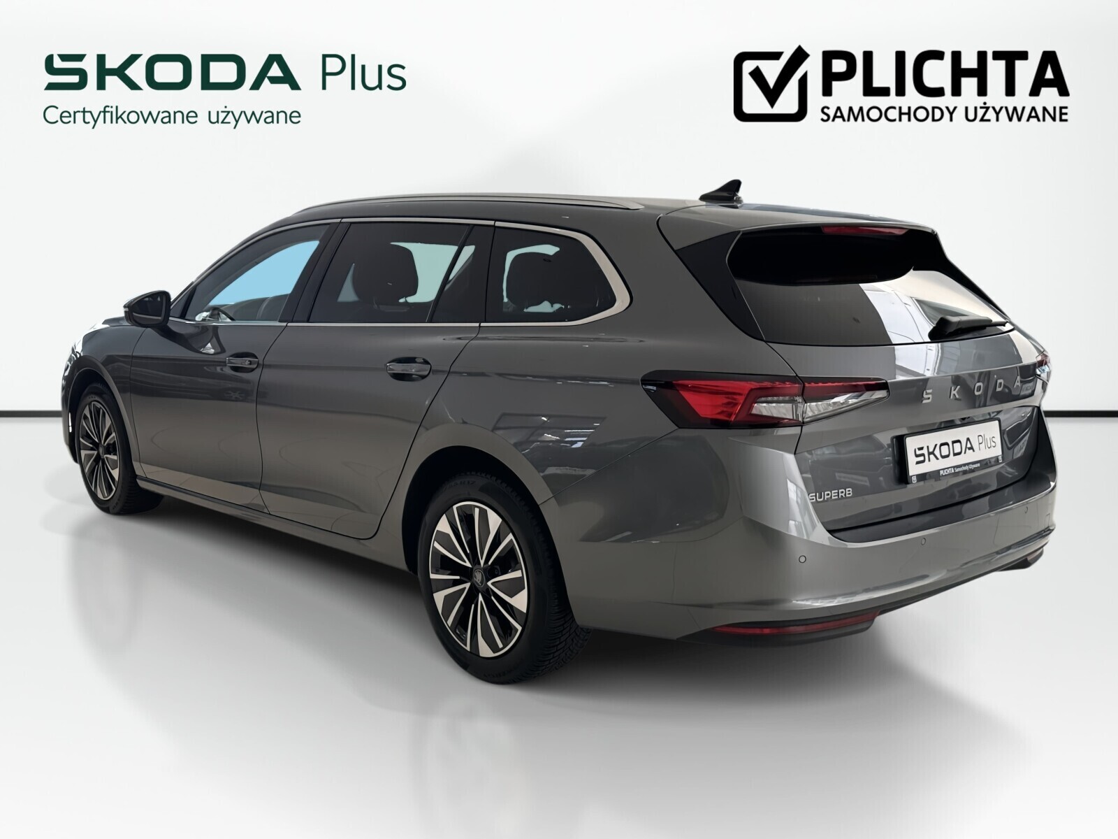 Škoda Superb Combi - zdjęcie 7