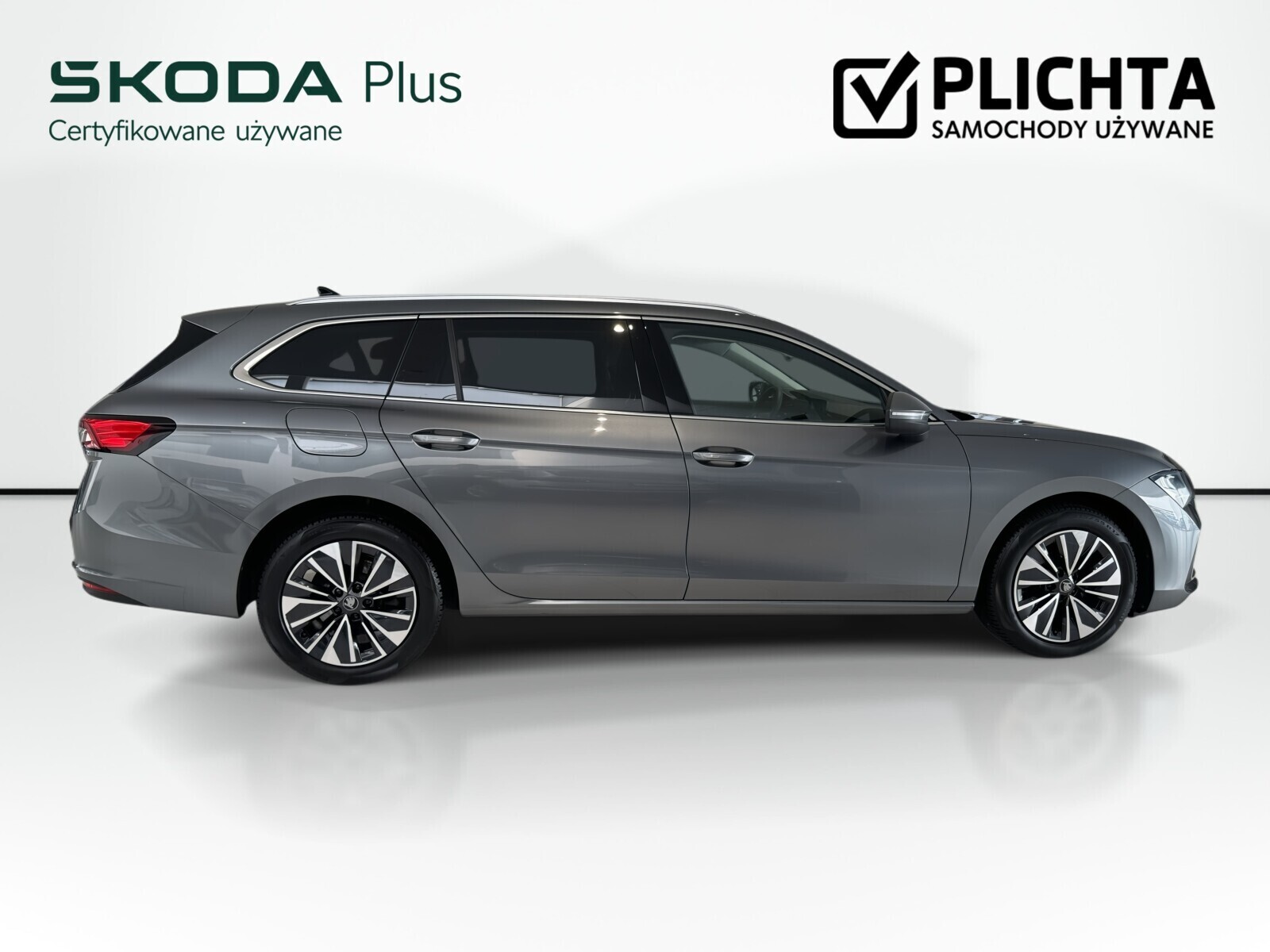 Škoda Superb Combi - zdjęcie 4