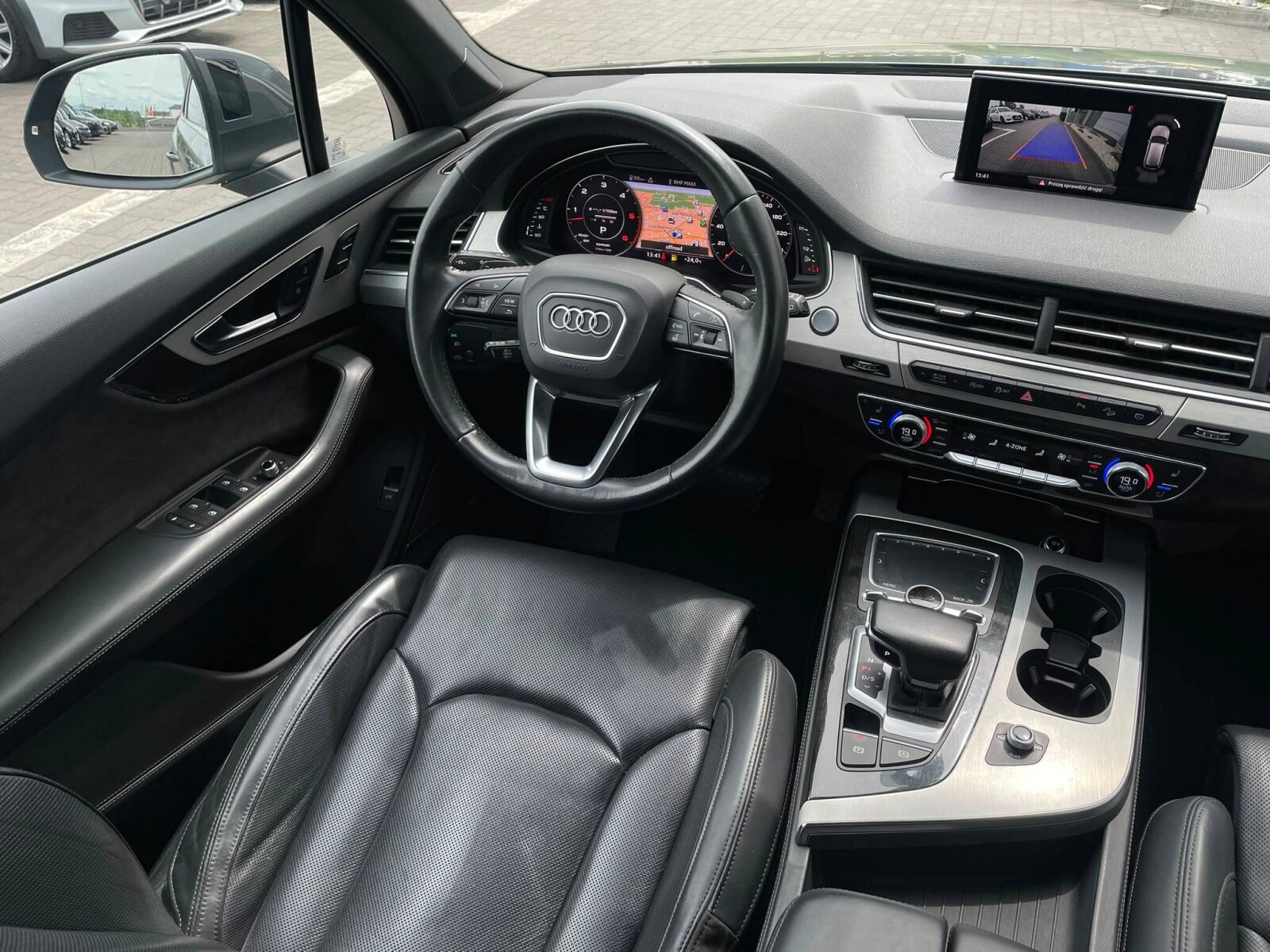 Audi Q7 - zdjęcie 14