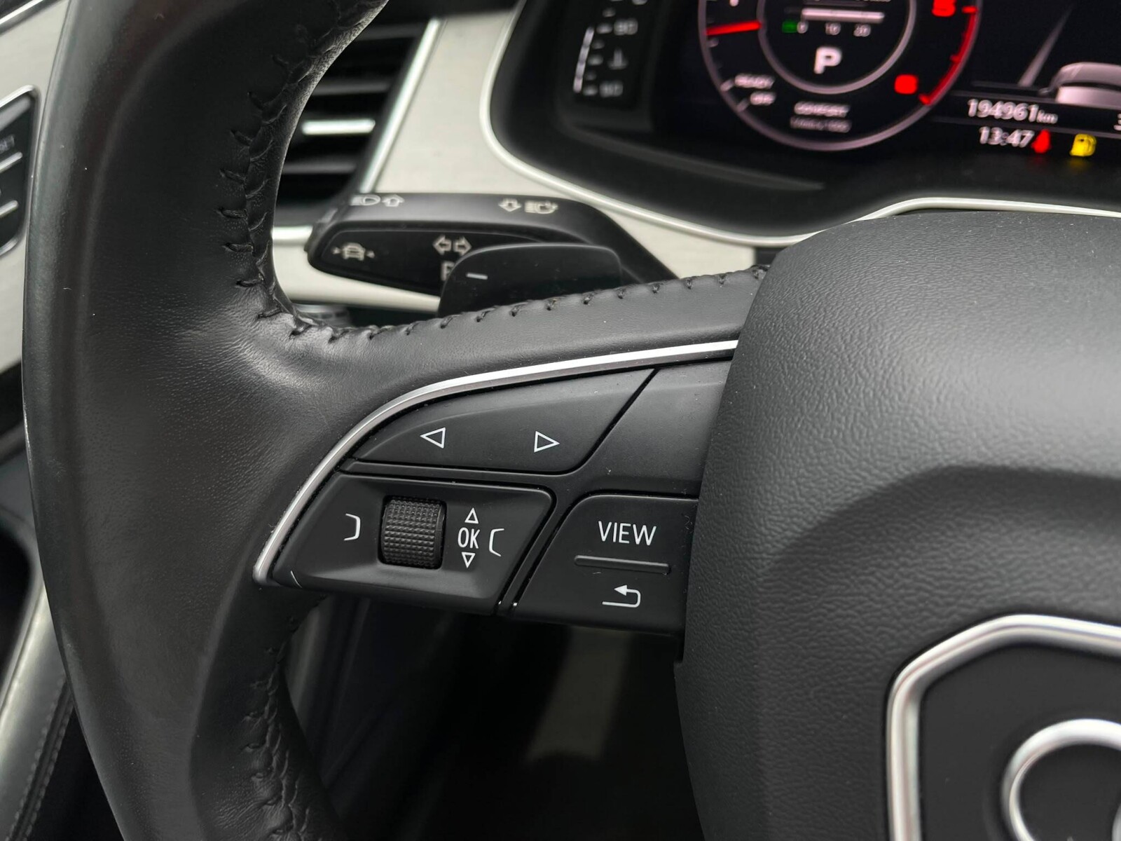 Audi Q7 - zdjęcie 26
