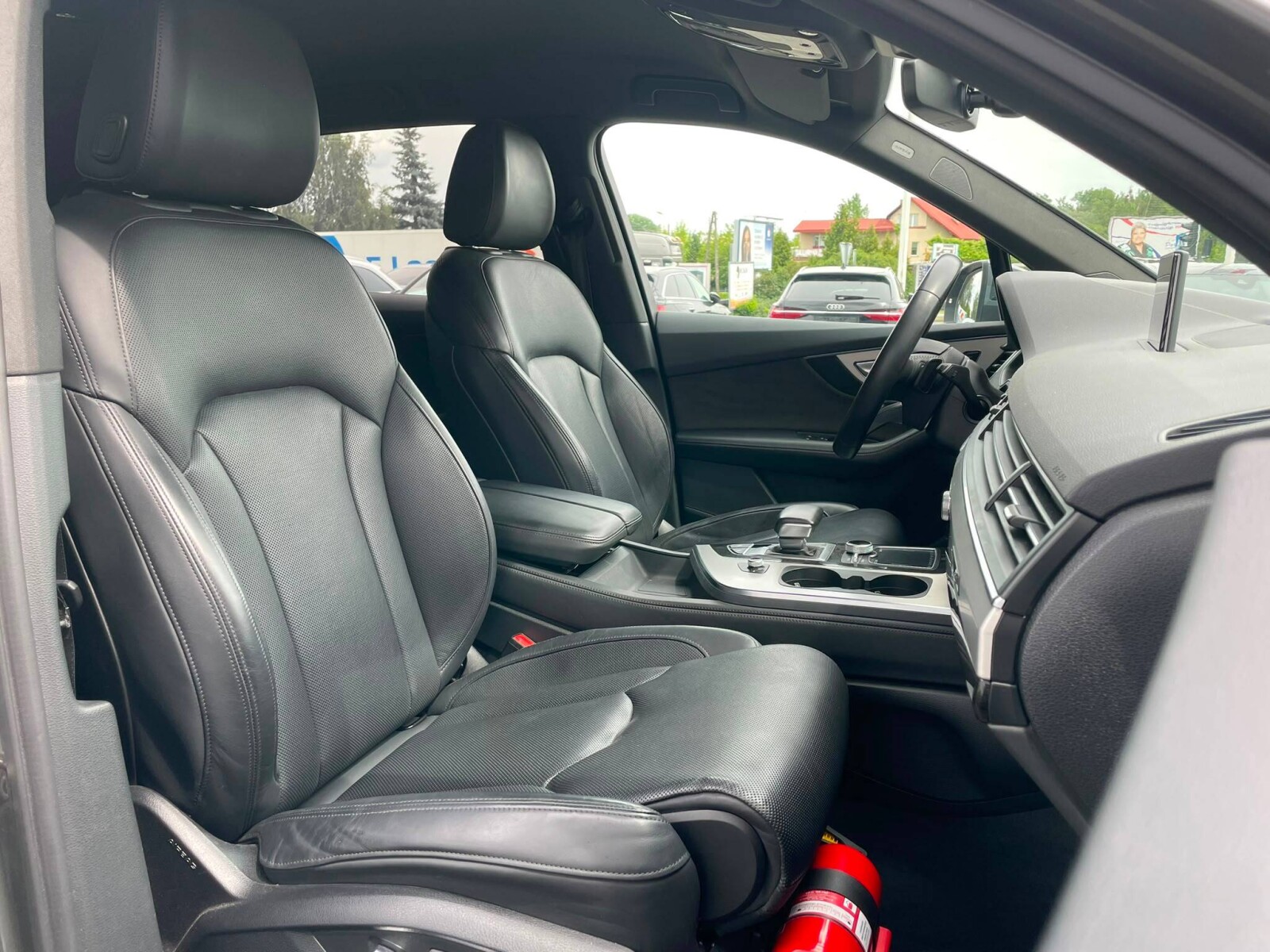 Audi Q7 - zdjęcie 24
